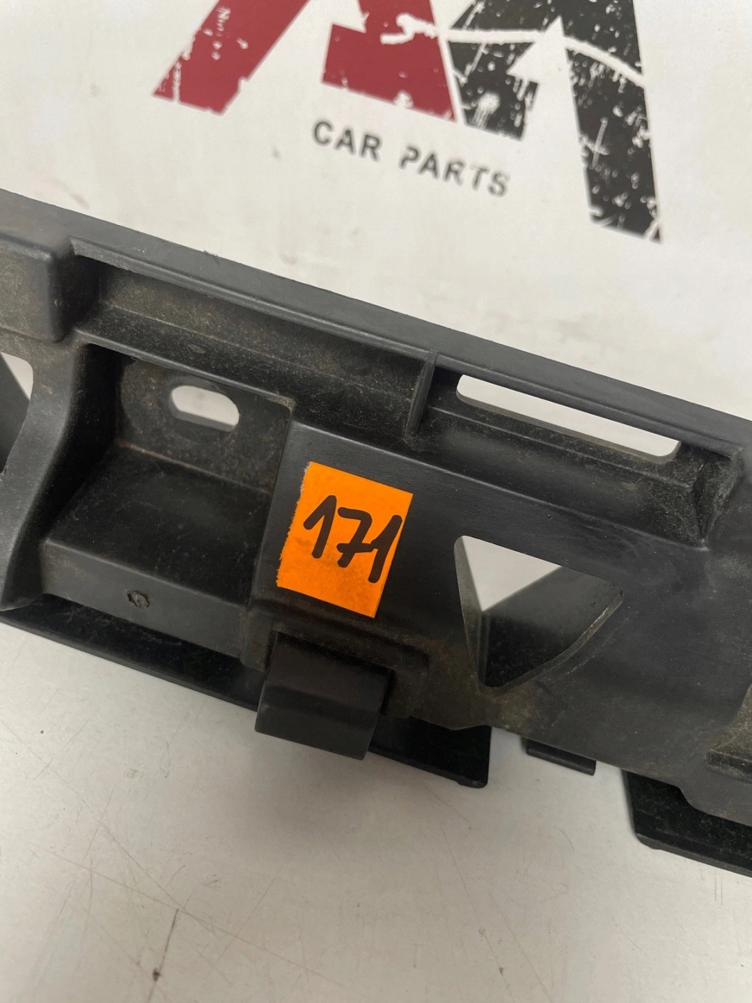Support Support plaque Pare choc Arrière Arrière Seat Leon III
