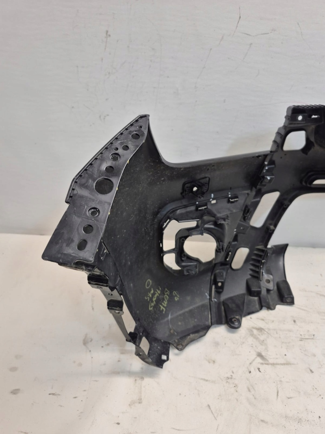 FORD RANGER IV 4 22-> bumper front front PDC