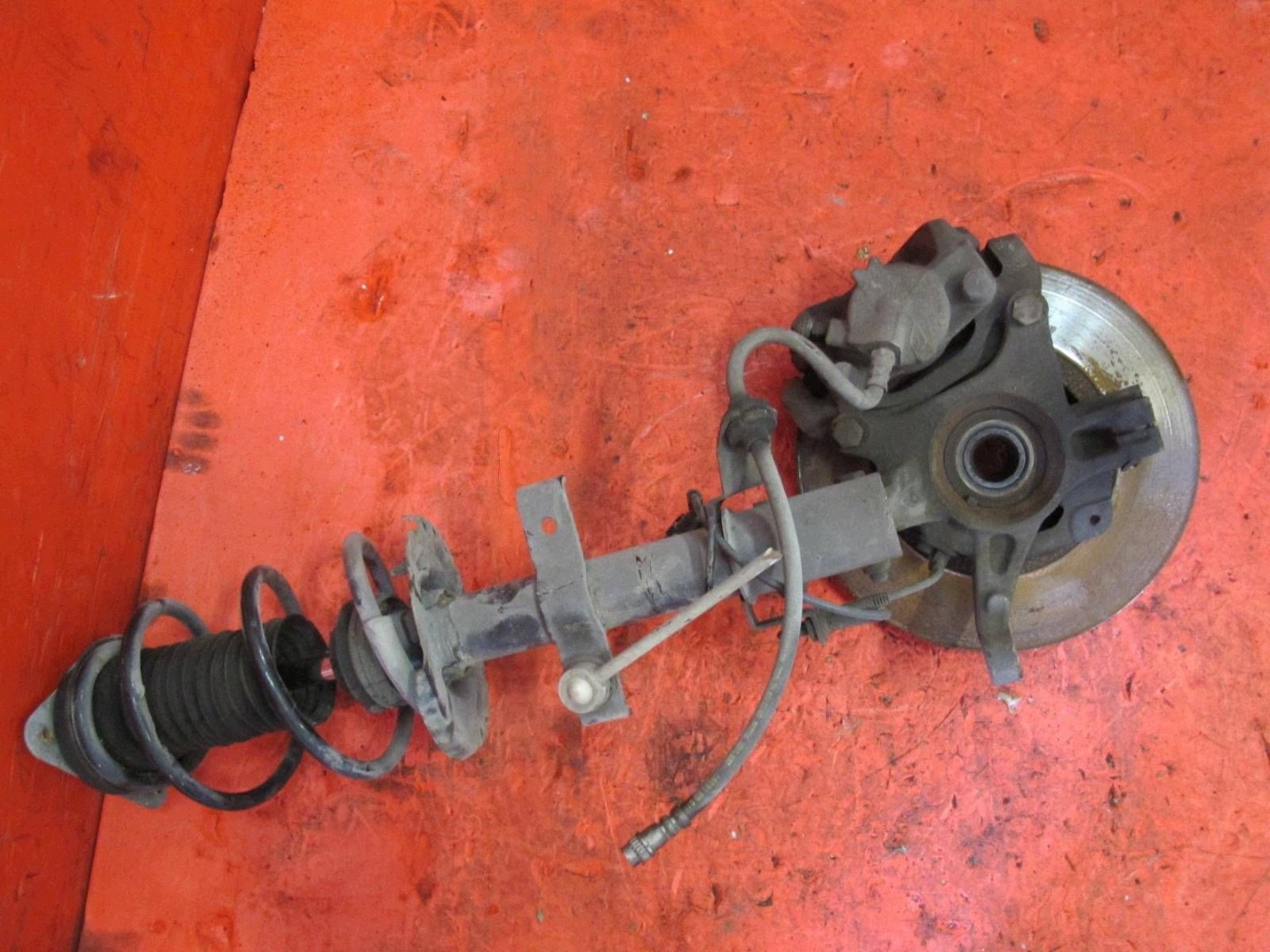 RENAULT CAPTUR and 1 1.5 DCI K9K628 swing shock absorber left front front