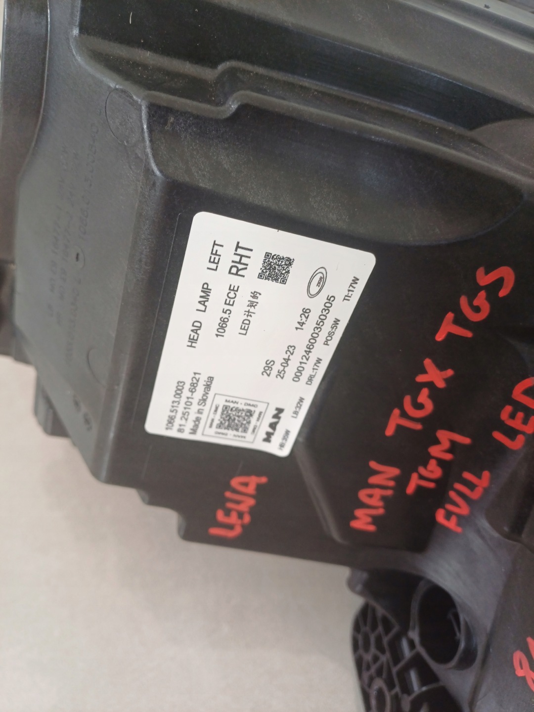light left front front MAN TGX, TGS ,TGM FULLLED 8125101-6821