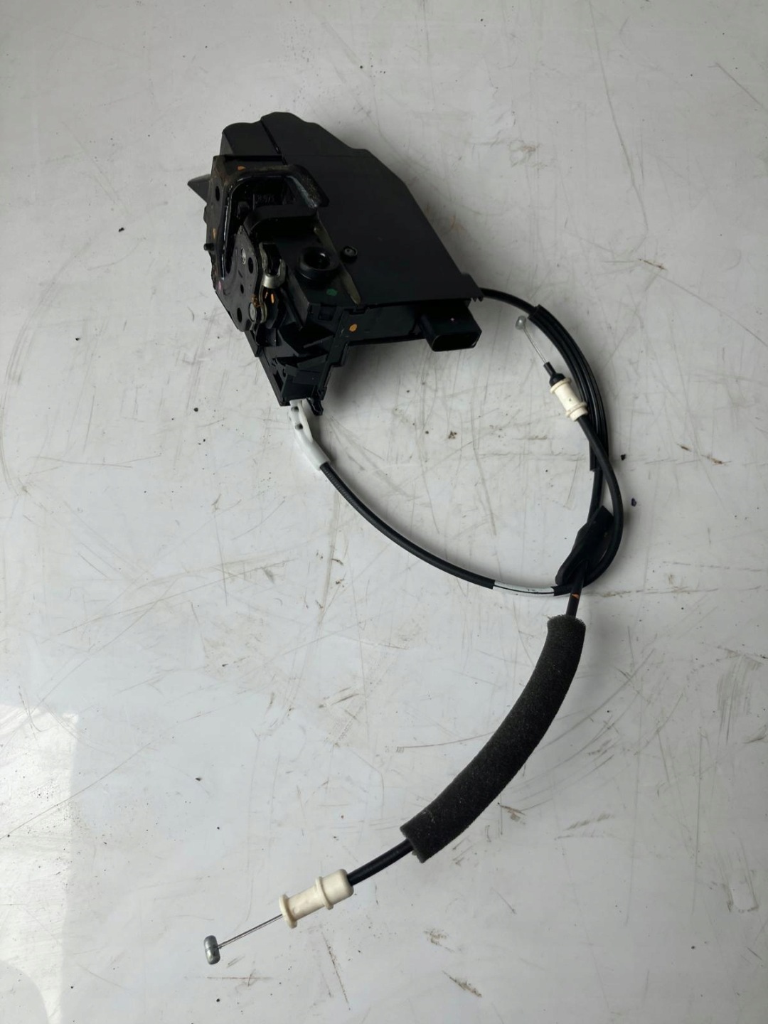 lock door left front PEUGEOT 308 T9 9810309480