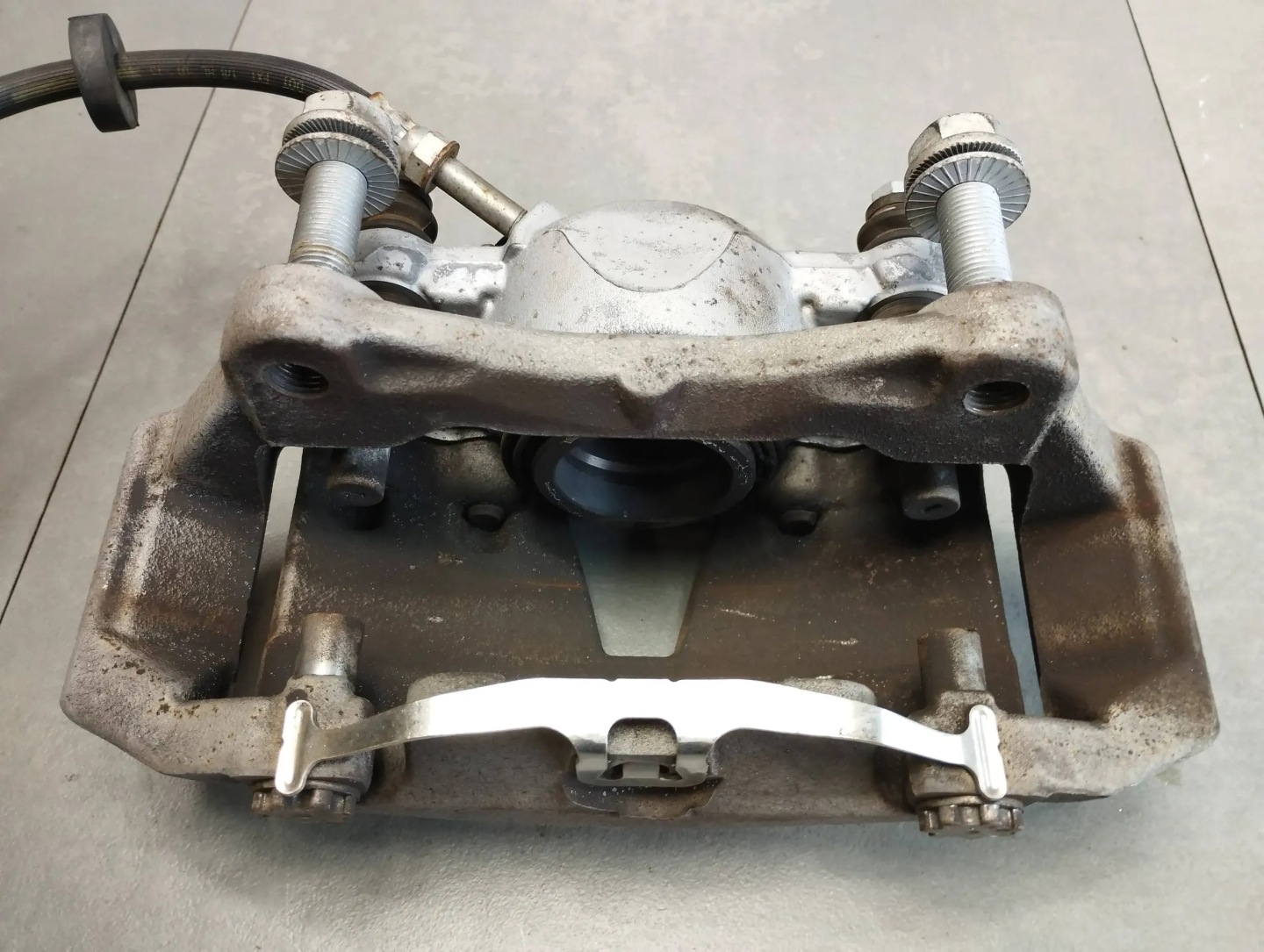 Audi A6 C7 4G 2.0 TDI caliper right front 4G0106AK