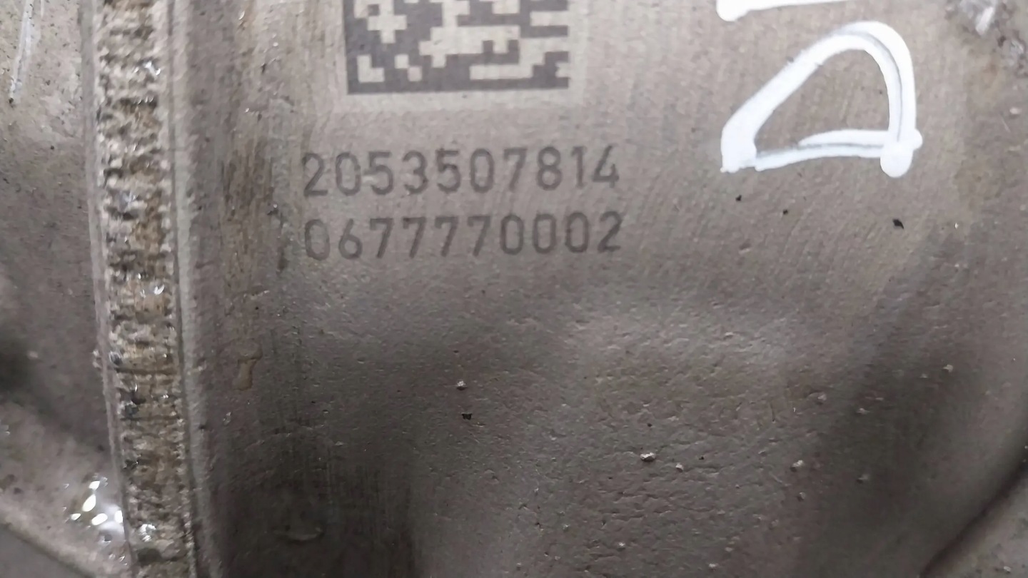 diff differential rear part 2,824 A2053510008 2053507814 MERCEDES W205 3.0 C400 C43