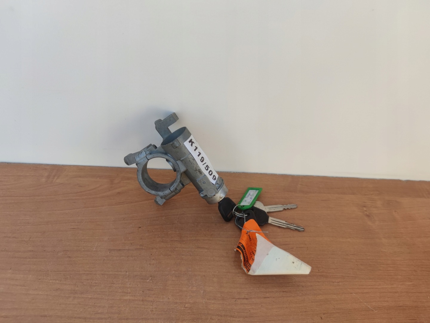 HYUNDAI SCOUPE 1.5B ignition KLUCZYKI 1990 ROK