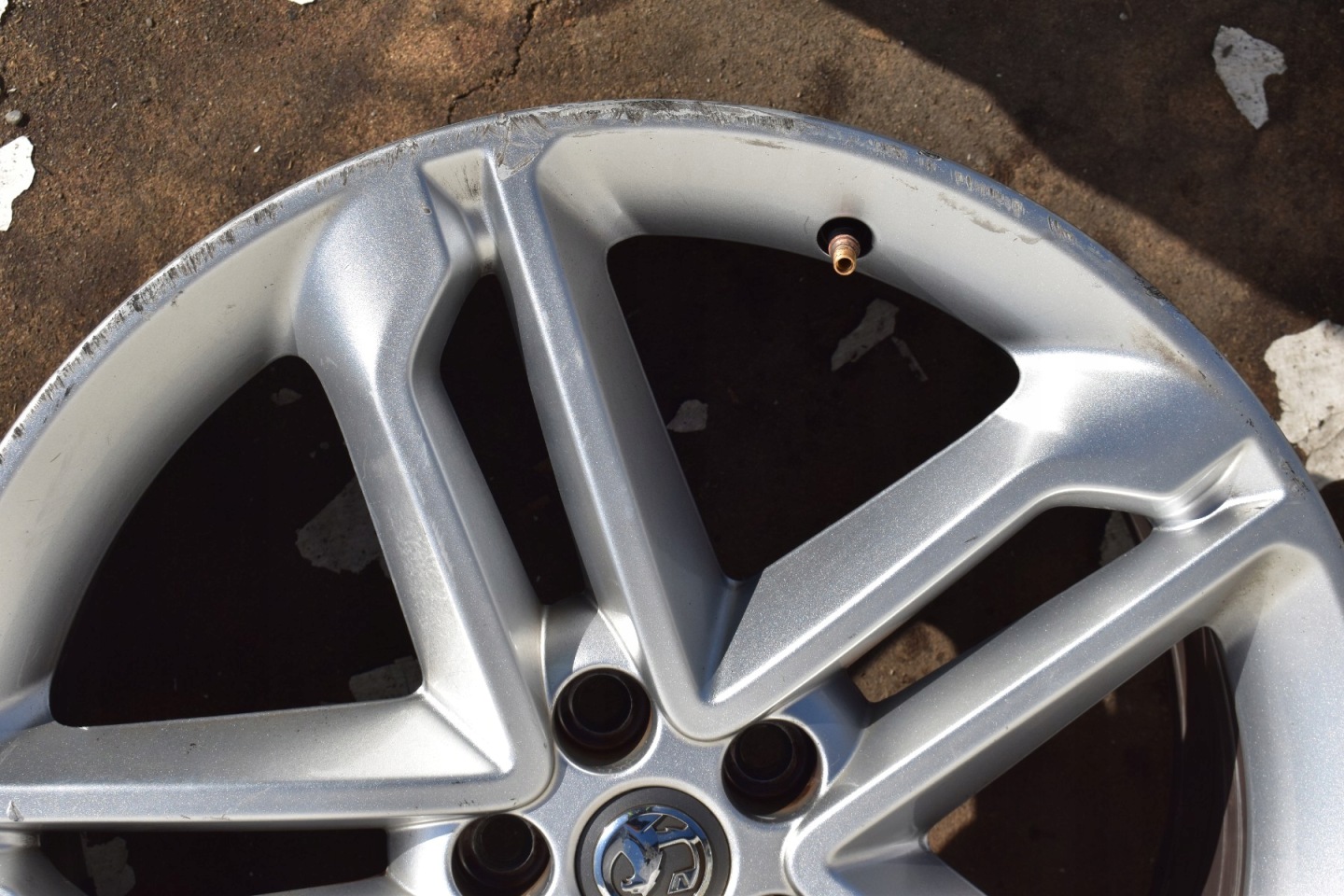 disk hliníkový OPEL 7,5" x 19" 5x105 ET38 95016099