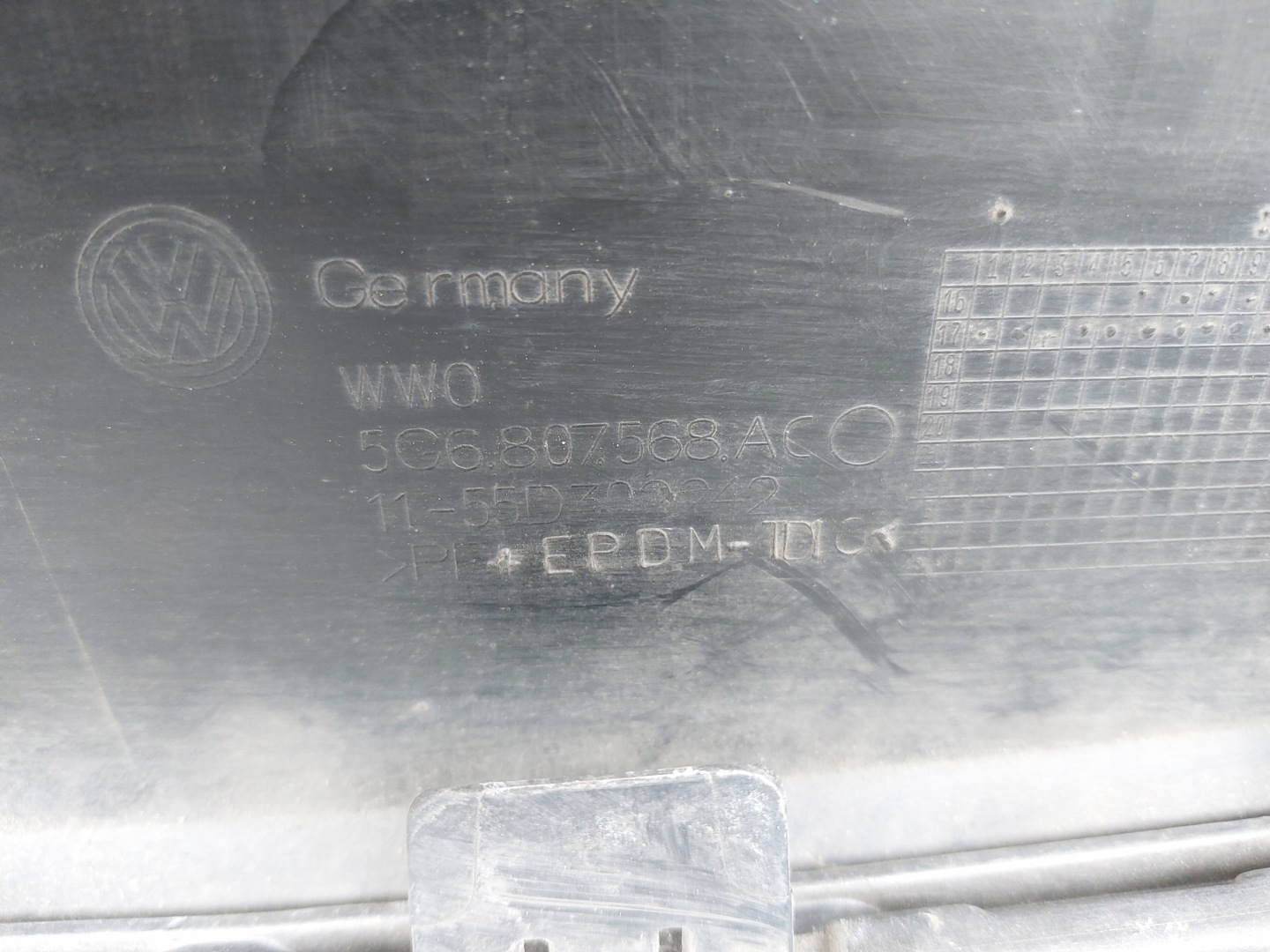 bumper rear part VW GOLF VII 7 GTI 6xPDC grey 17r