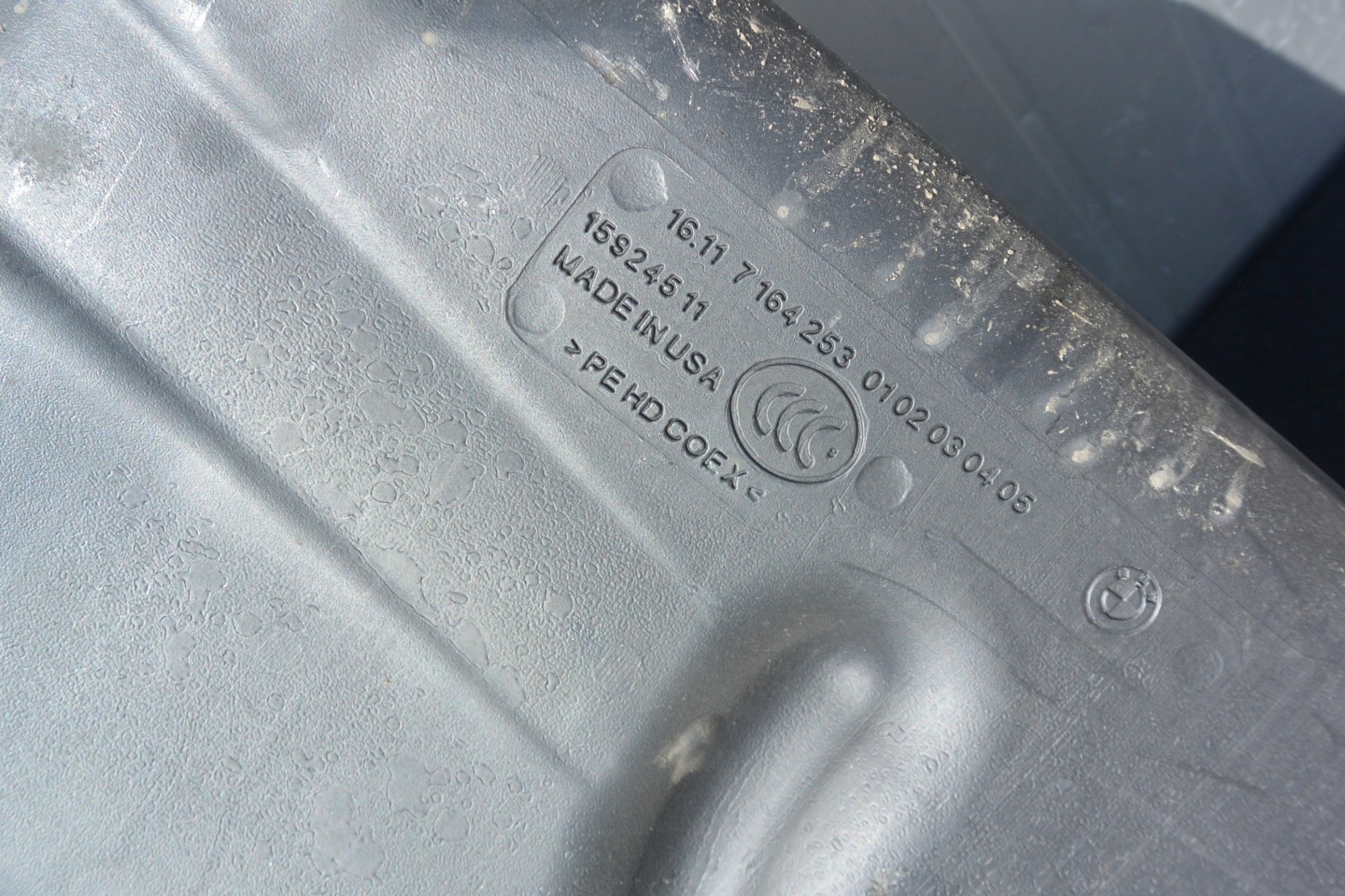 TANK 4.8 BENZIN V8 N62 BMW X5 E7