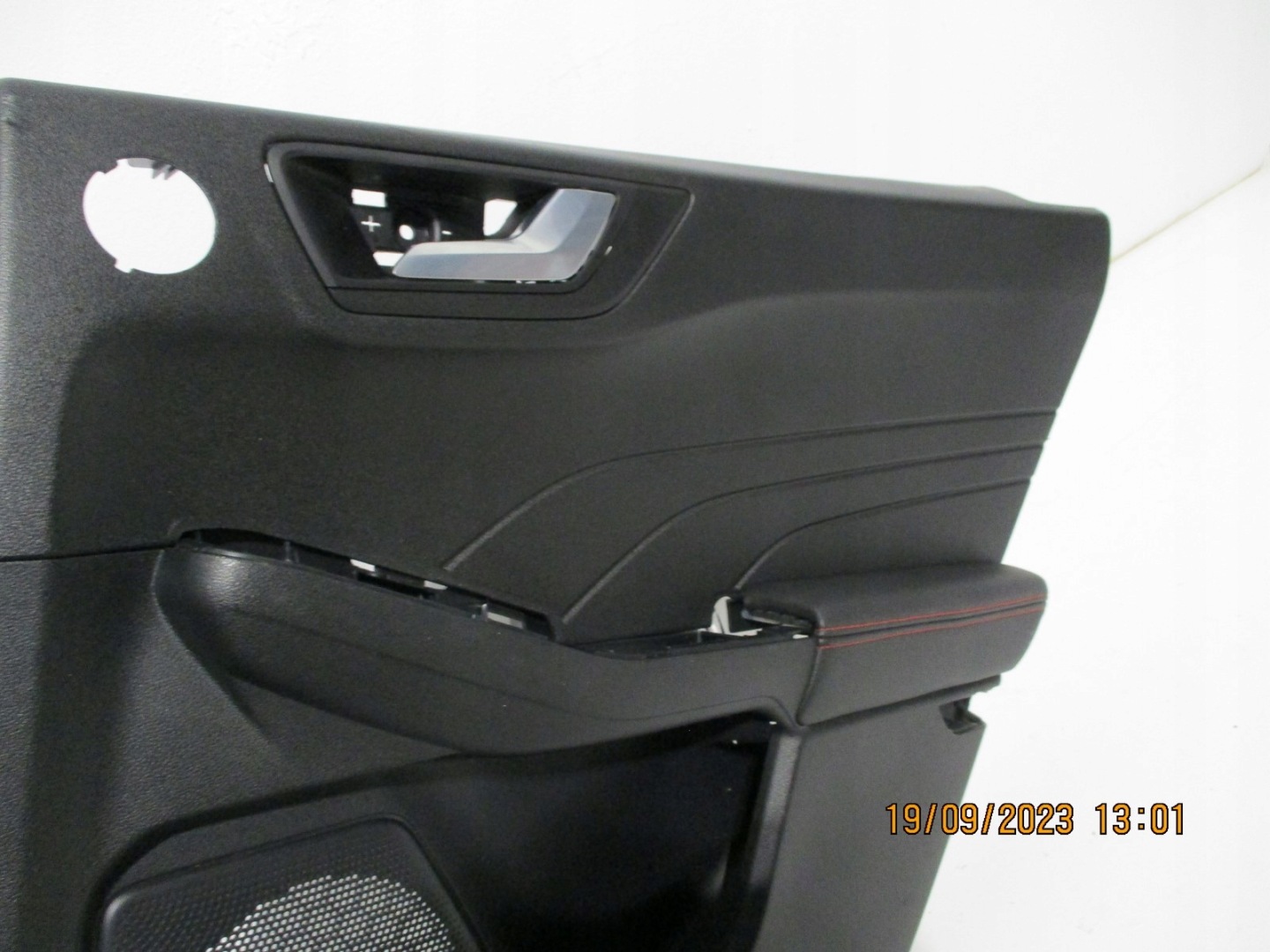 upholstery side door right rear. FORD KUGA MK3