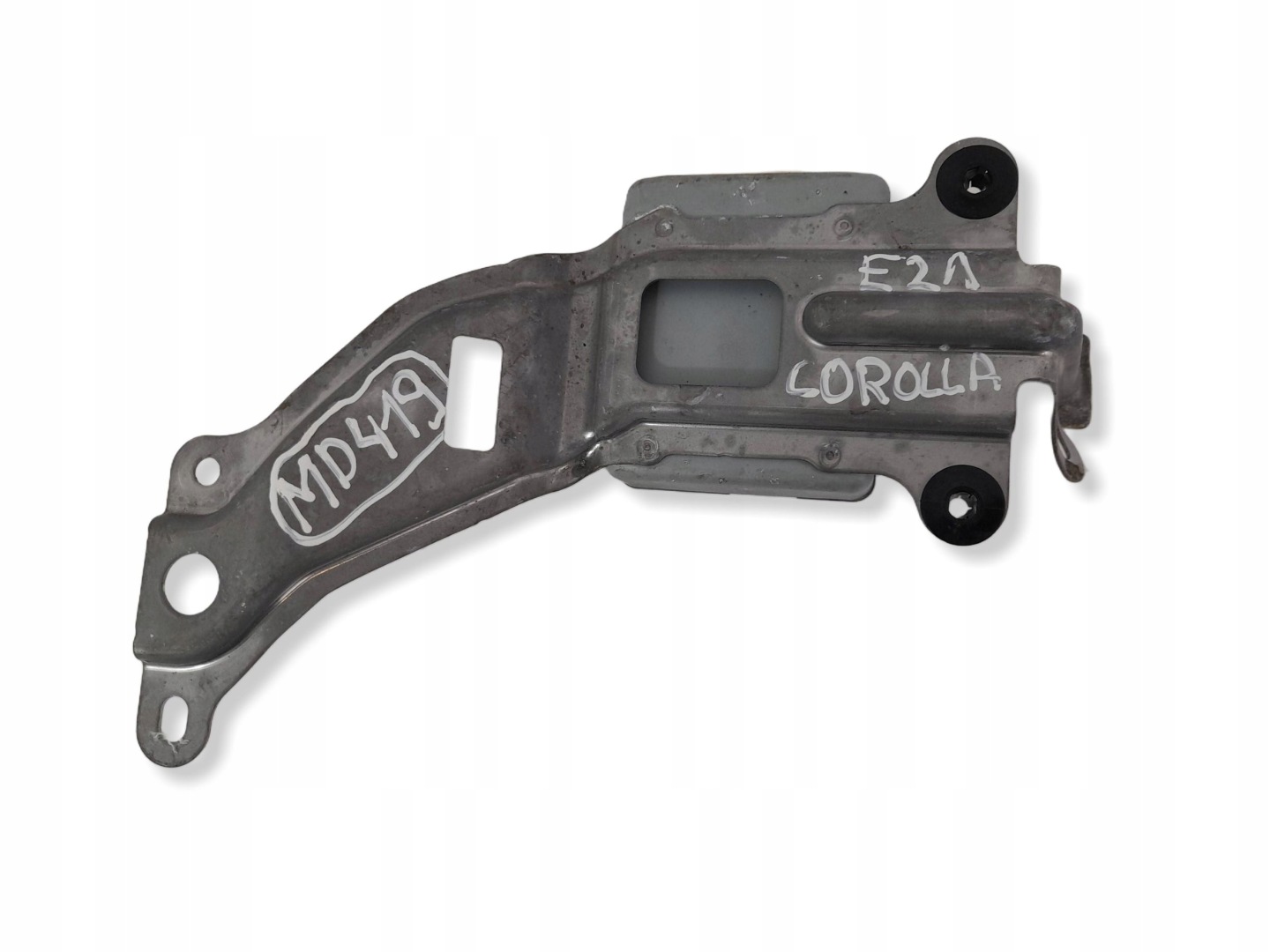 Toyota Corolla E21 control unit 8657212170 (MD419)