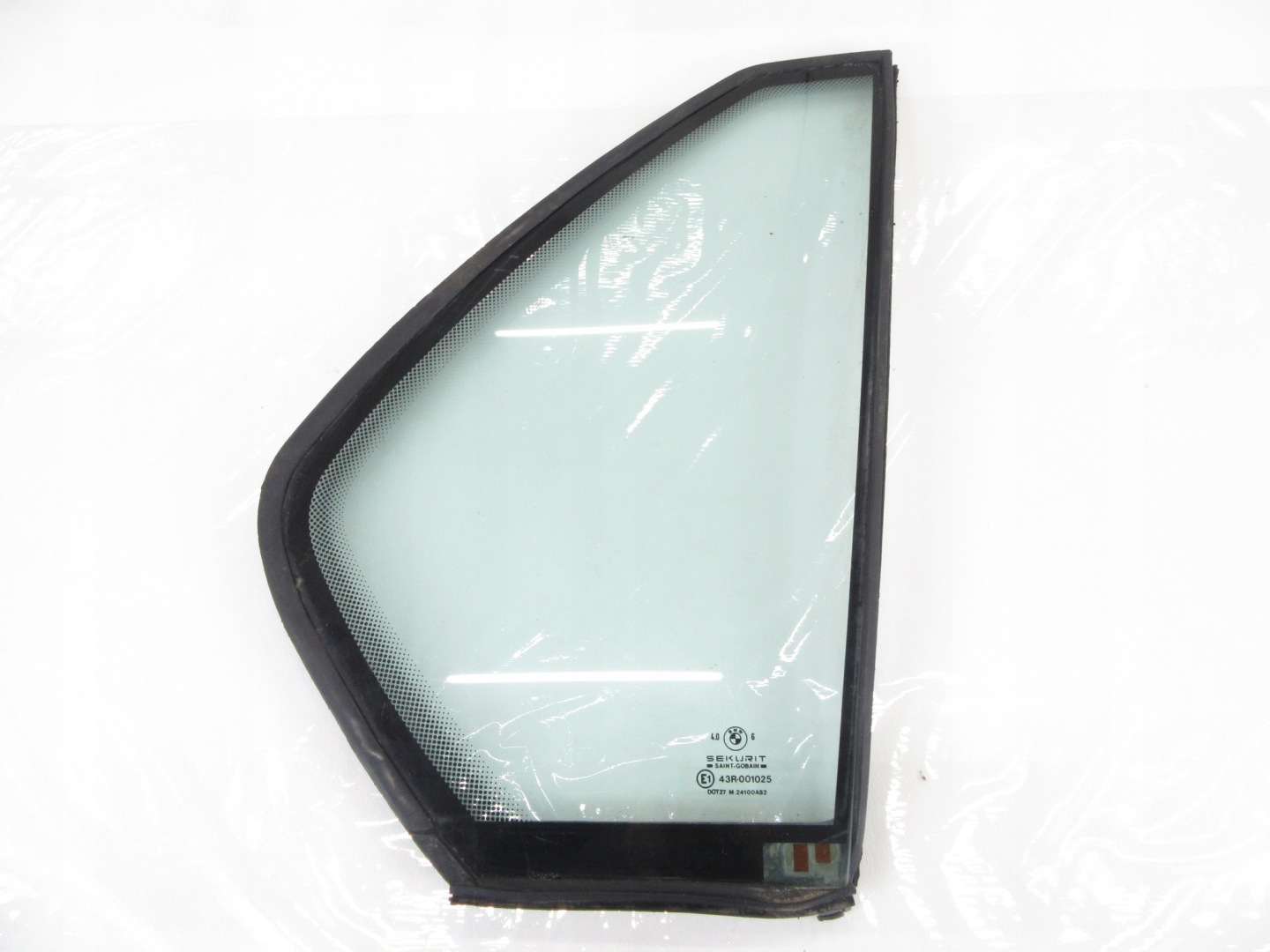 window right right rear part BMW e32 AS2