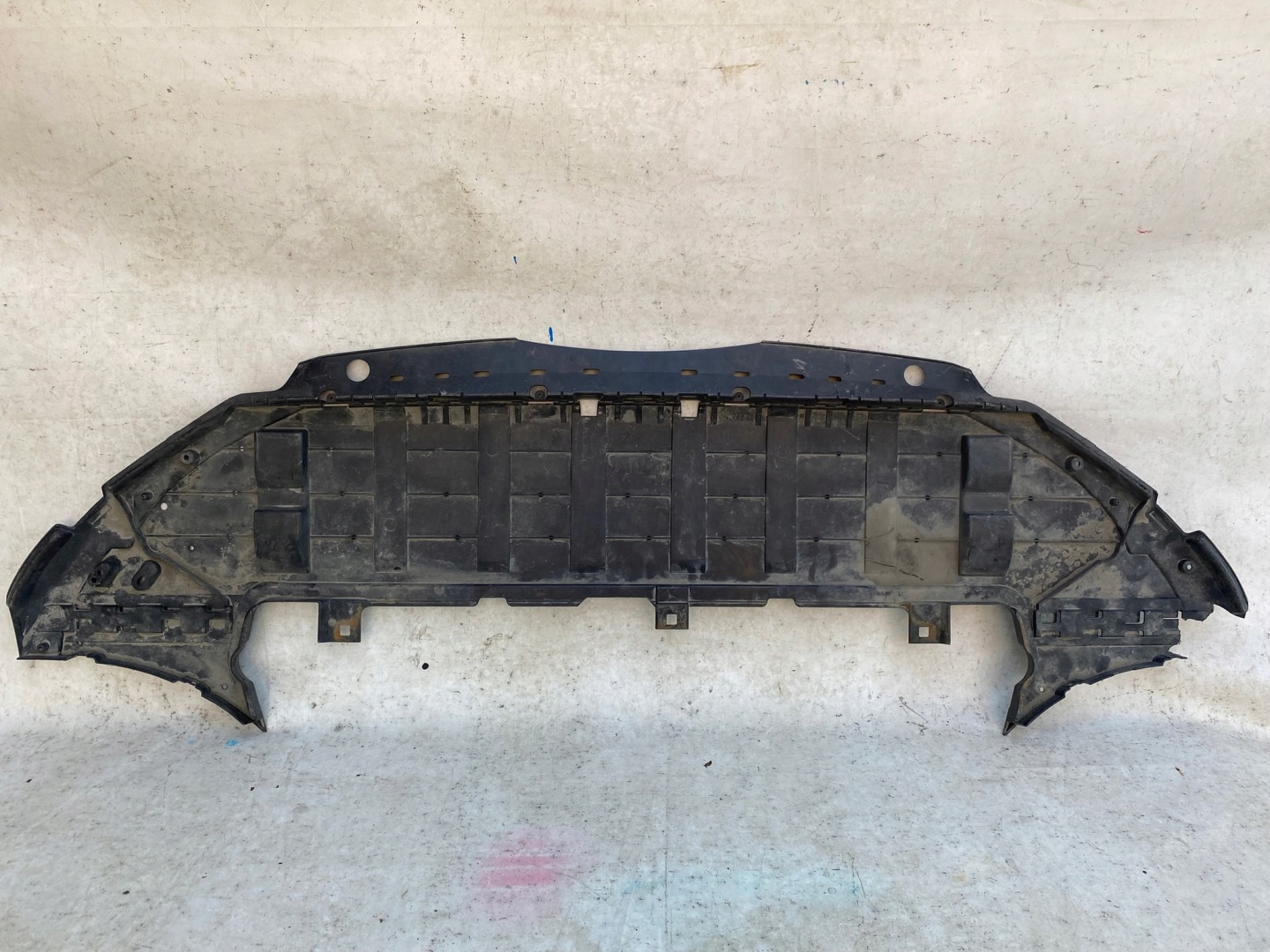 VOLVO S90 V90 II 2 16- cover below bumper front 31383239