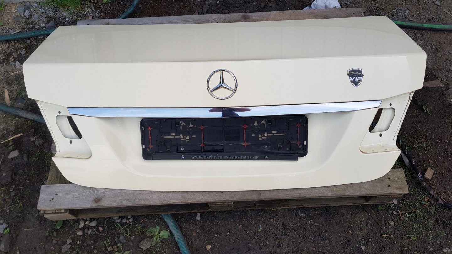 MERCEDES W212 trunk door boot rear part sedan