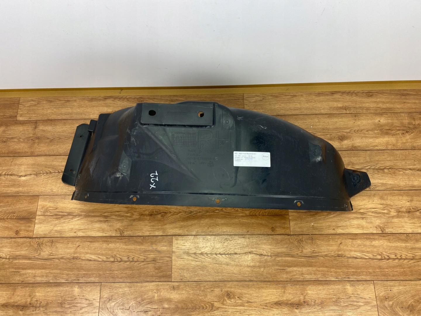 mudguard right rear. Ford Maverick 2022+ USA