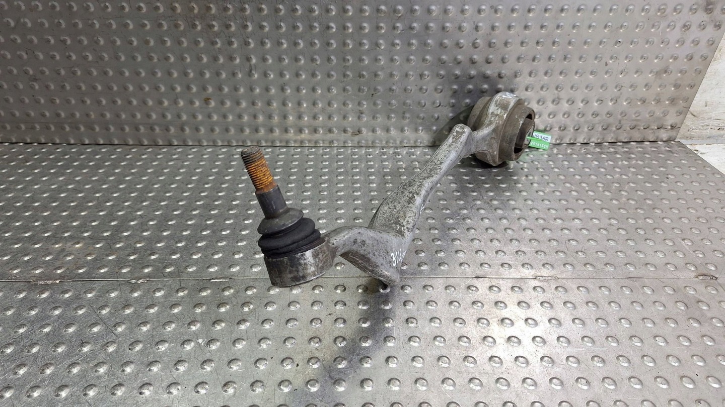 rameno pravý předek 6763704 BMW E81 E82 E87 E88 E89 E90 E91 E92 E93 X1 E84