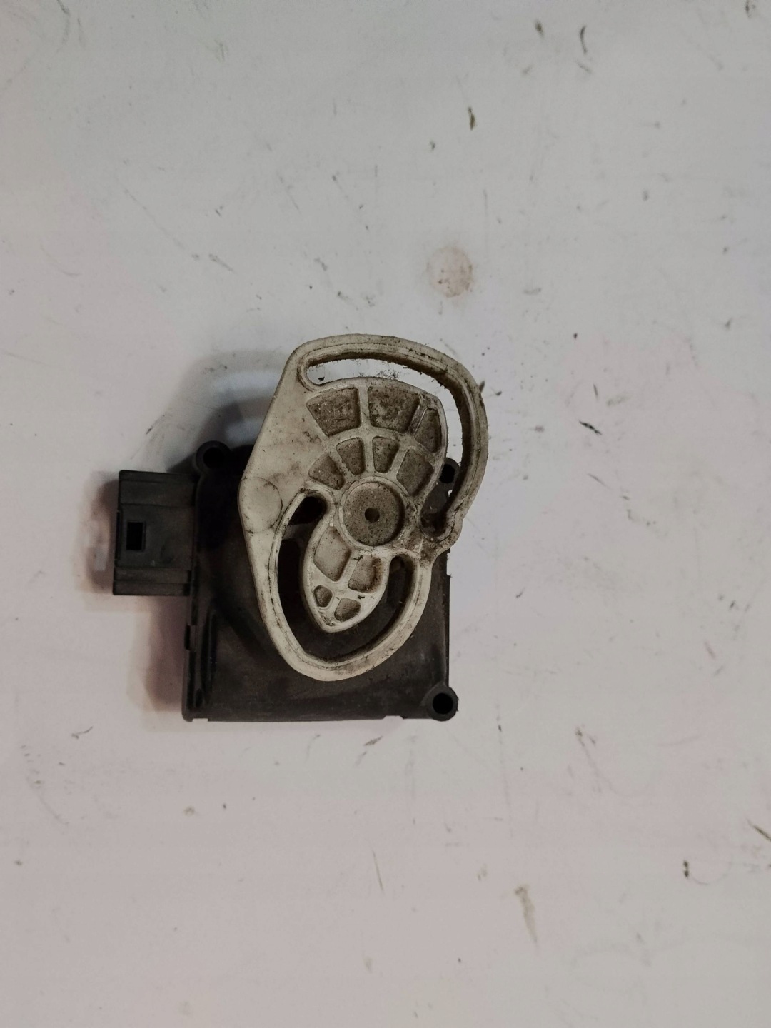 Micro moteur klap Bouches buses Bloc de chauffage complet Audi A8 S8 D3 4E 0132801323