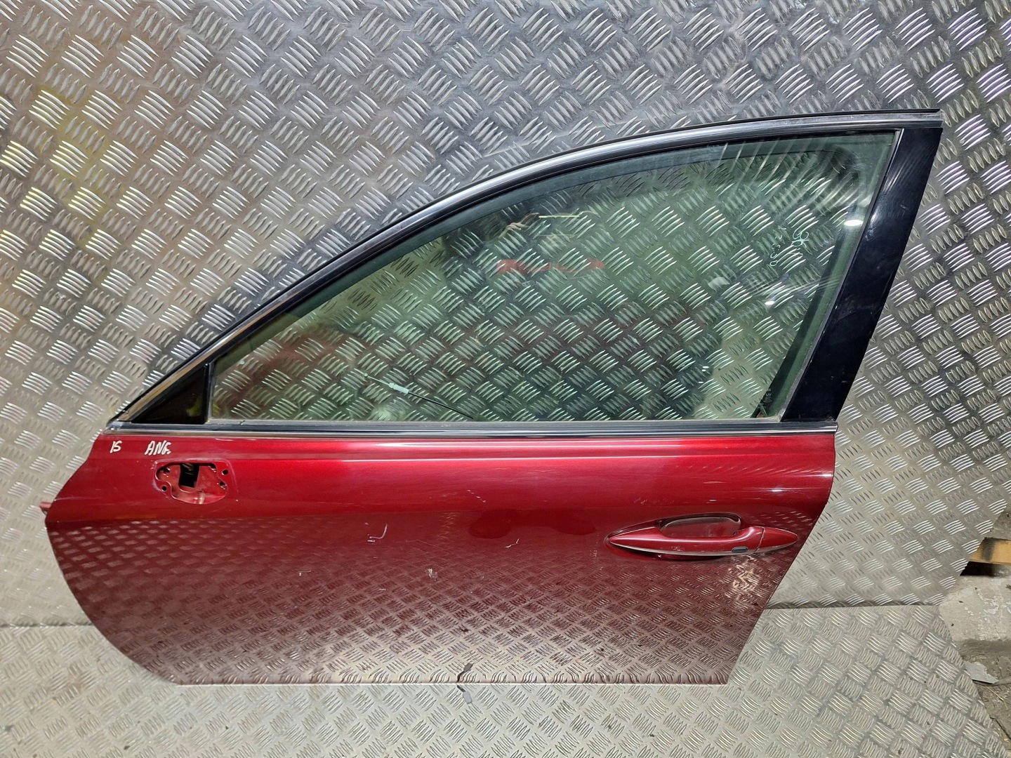 door left front LEXUS IS II 05-13 complete