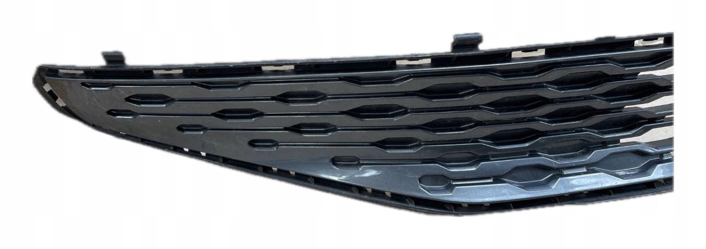 VW T7 7T0 grid of a bumper front front 7T0853663A