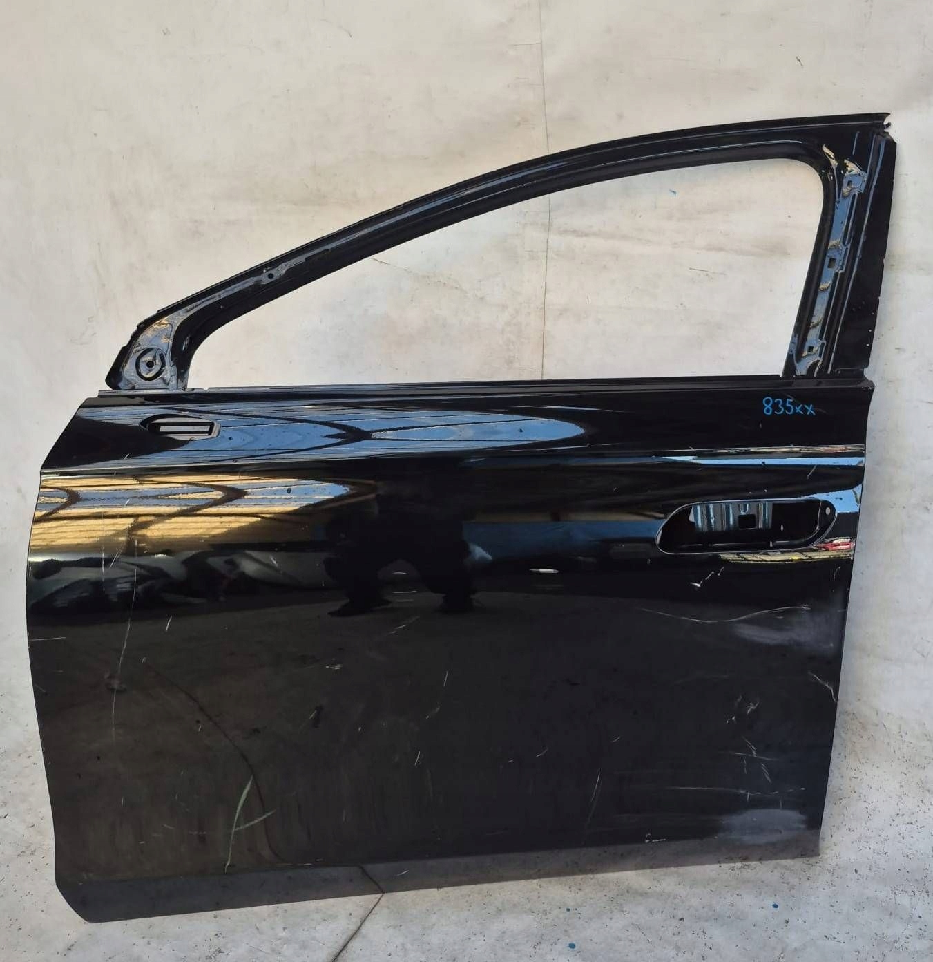 VW ID7 ID.7 14A 23- door left front front 14A831311E