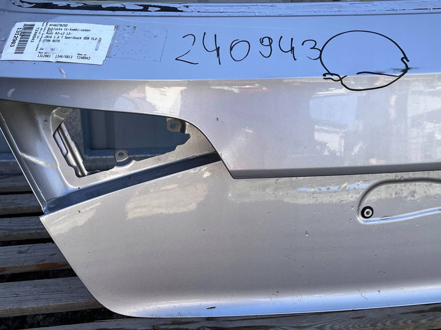 trunk door boot AUDI A3 S3 8V 8V4827025D @M