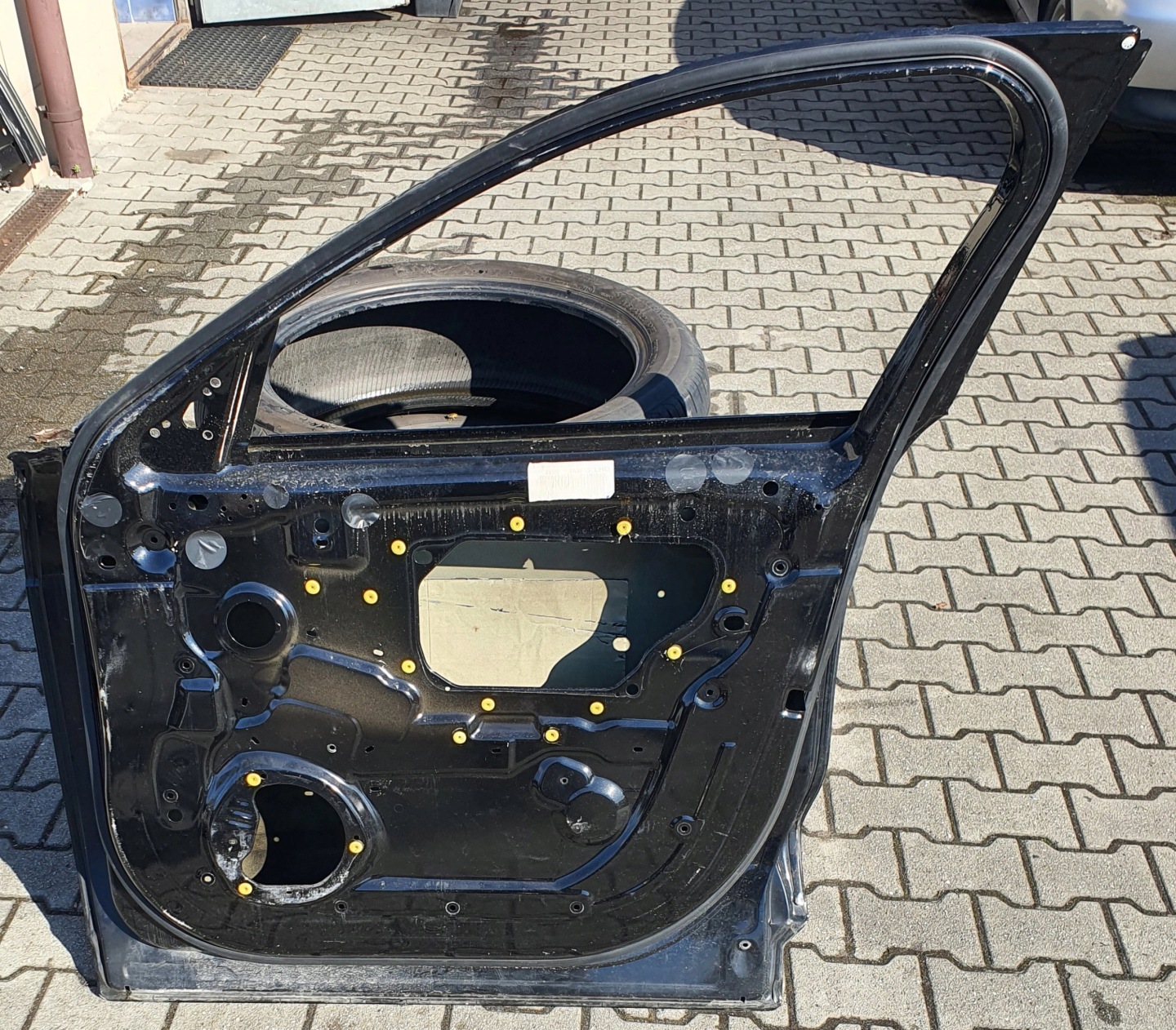 JAGUAR F-PACE 16- door front right original