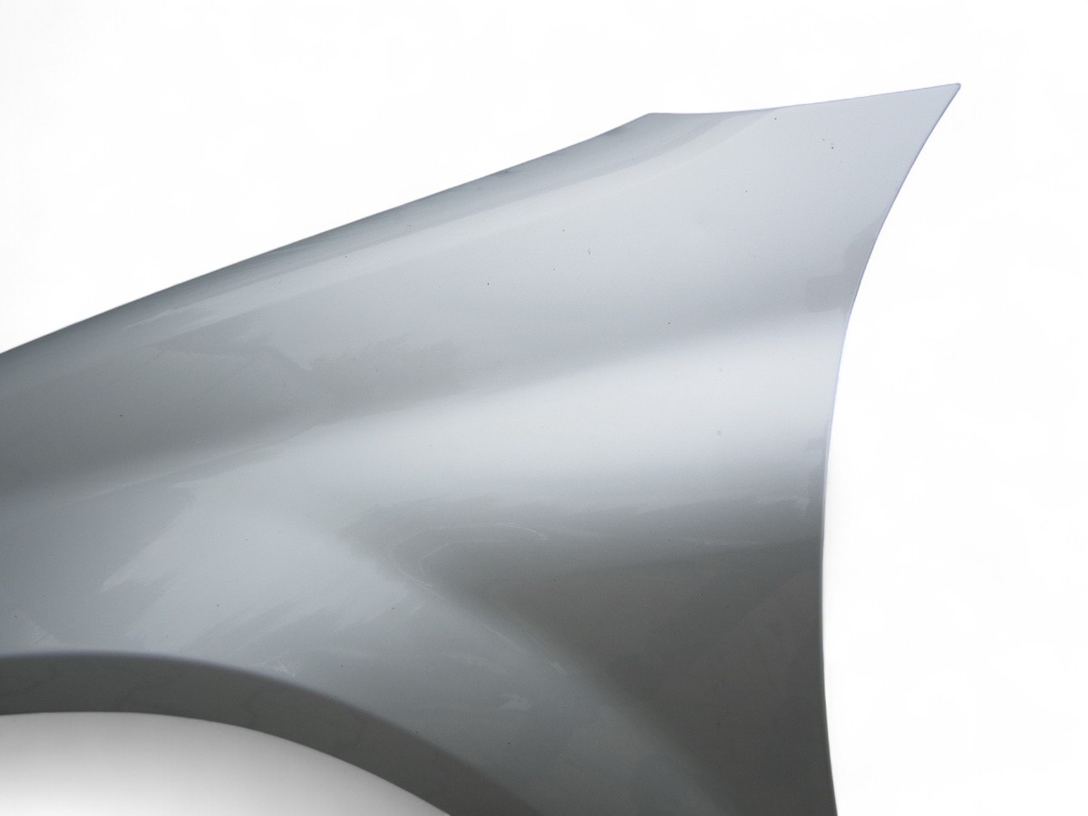 fender front front left Mercedes GL X164 srebrny 775