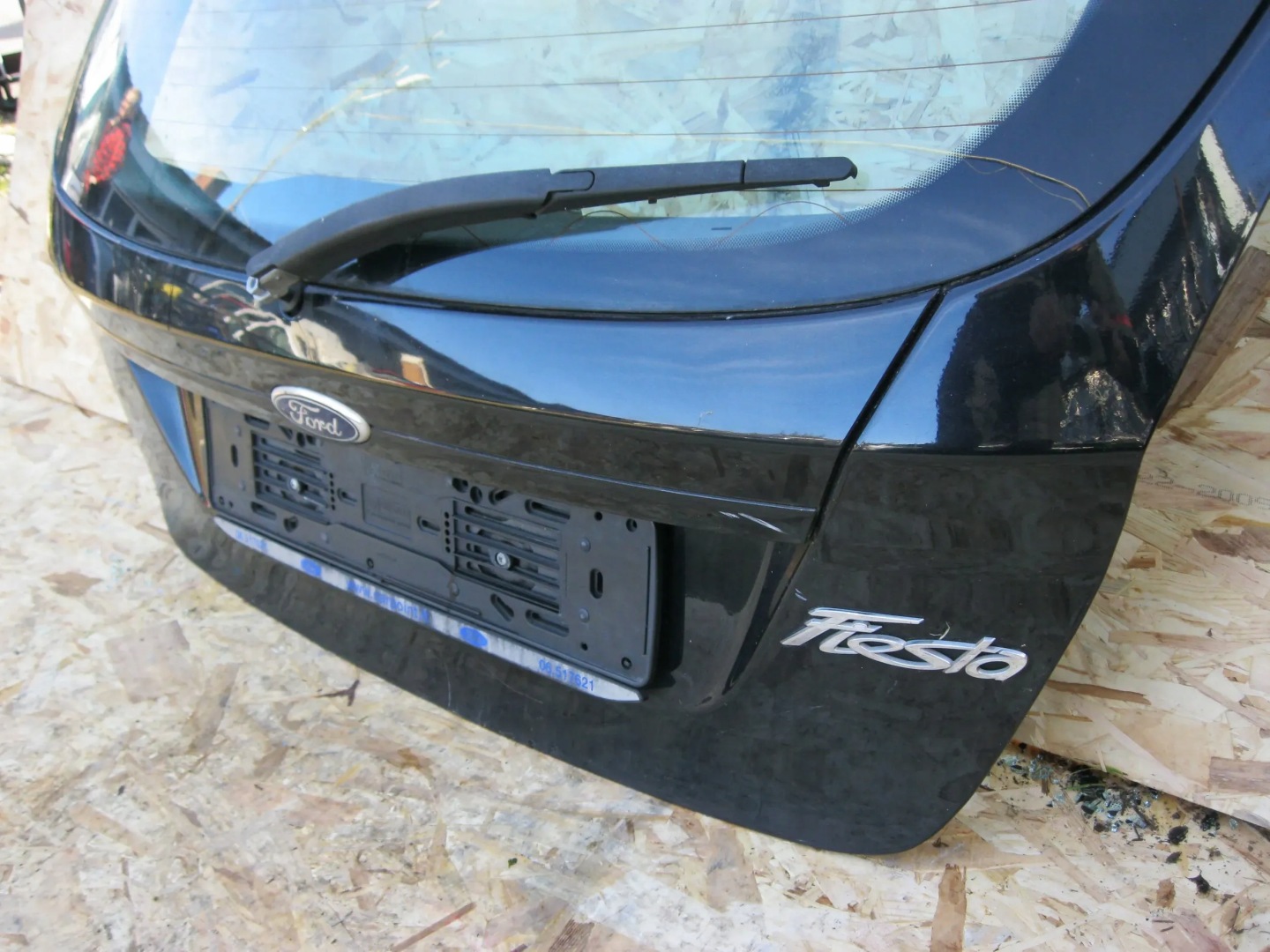 boot door Ford Fiesta MK7 08-17