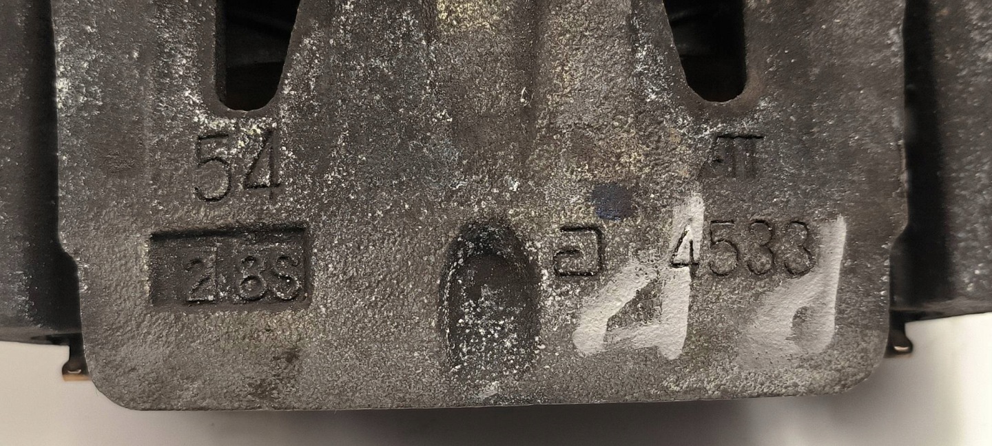Bremssattel Bremse Sattel Brems- vorne rechts LEXUS ES300H VII