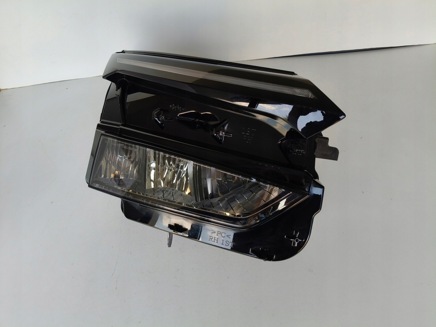 light right REFLEKTOR SKODA ELROQ 5LB 24- FULL LED
