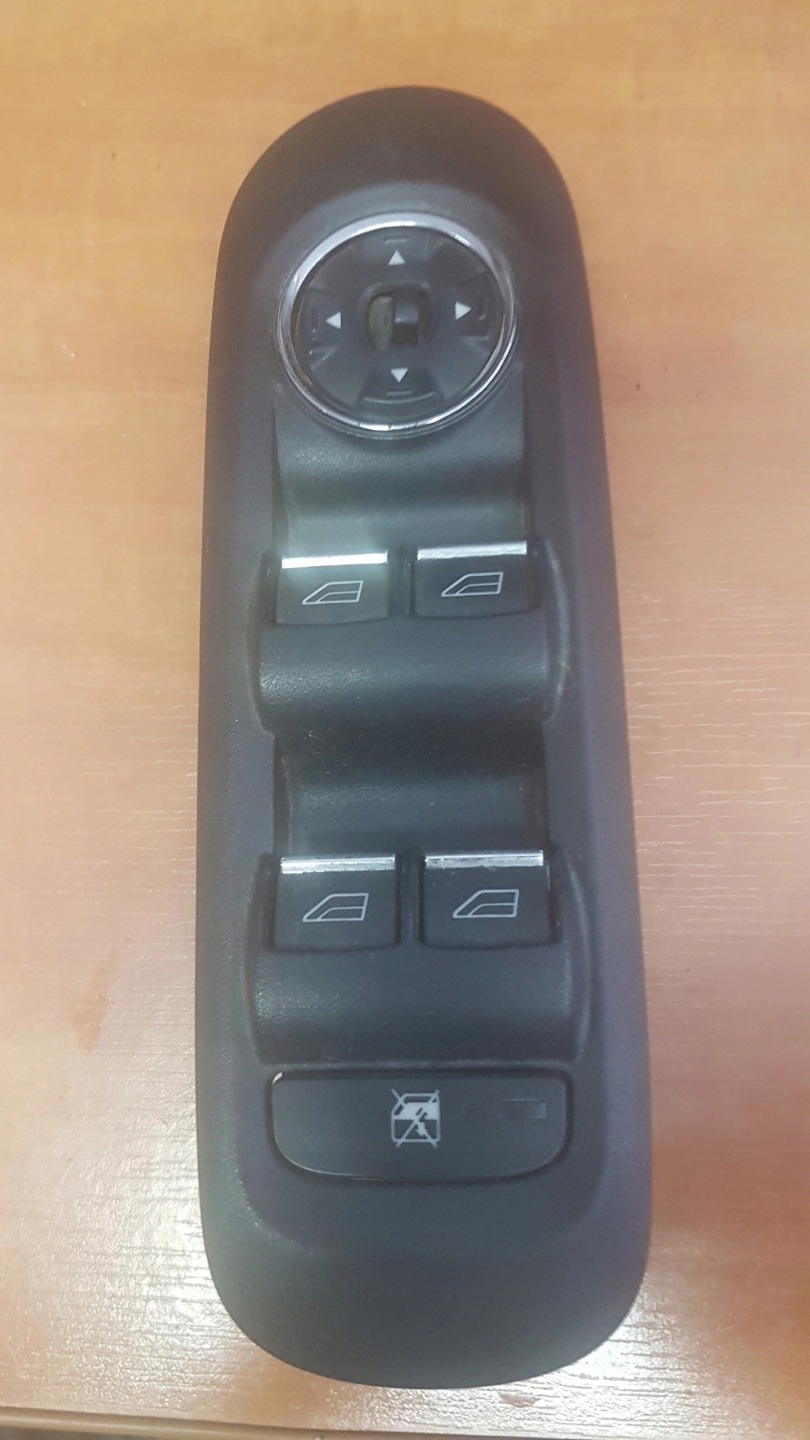 FORD C-MAX PANEL Commandes Vitre Gauche Avant