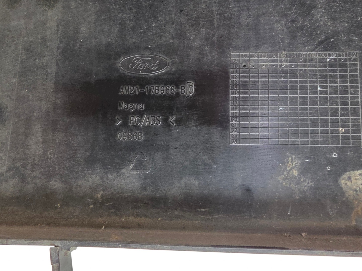 FORD S-MAX LIFT grill lüftungsgitter mitte der stoßstange CHROM original. AM21-17B968-BD