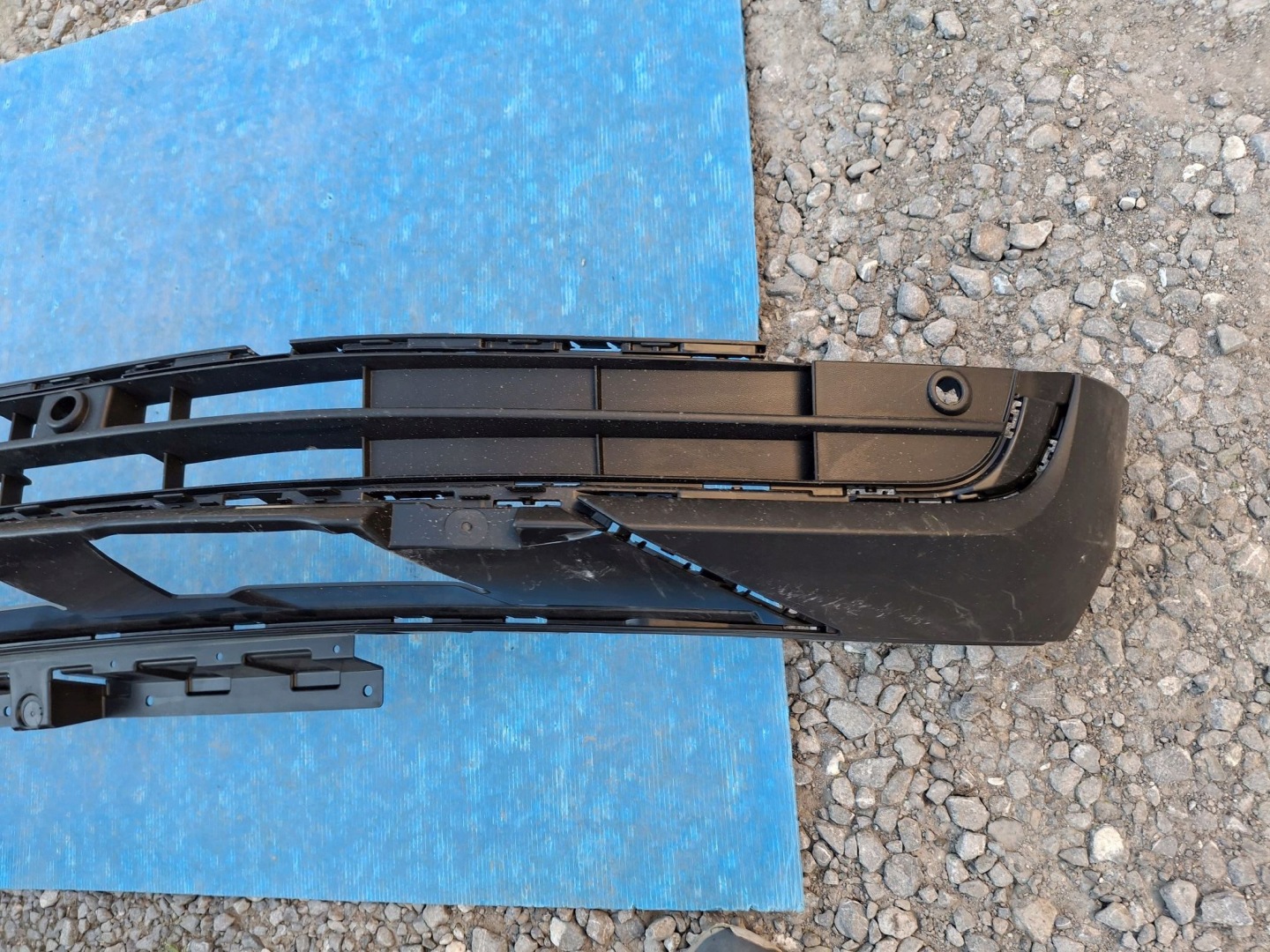 SPOILER der stoßstange vorne VW TIGUAN II LIFT 2020R->