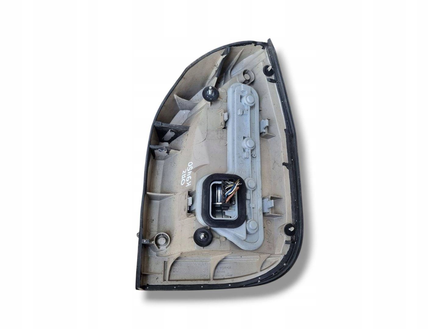light rear left side Opel Zafira A facelift 2004 93175677