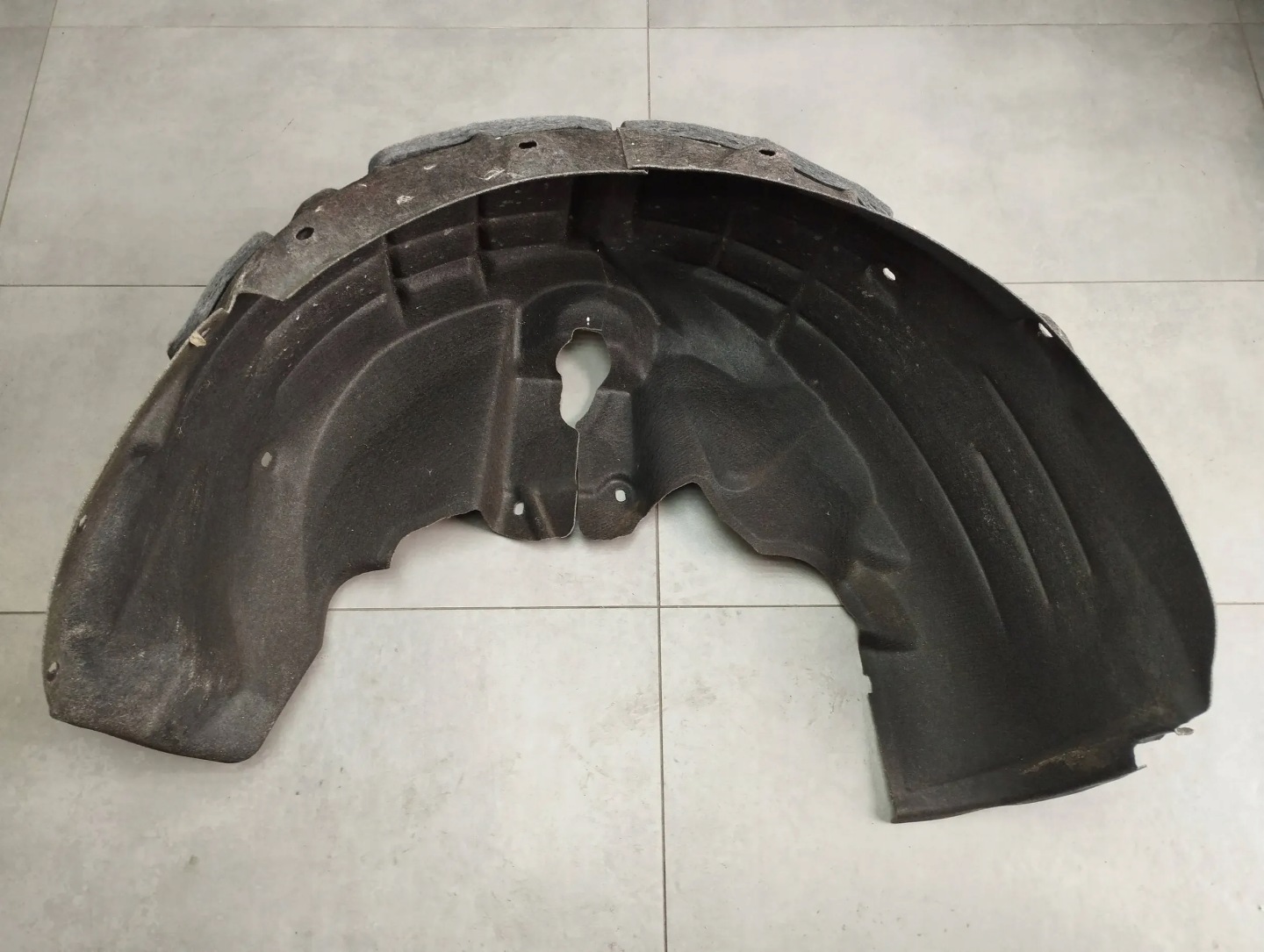 Audi A5 Sportback 8TA mudguard right rear part