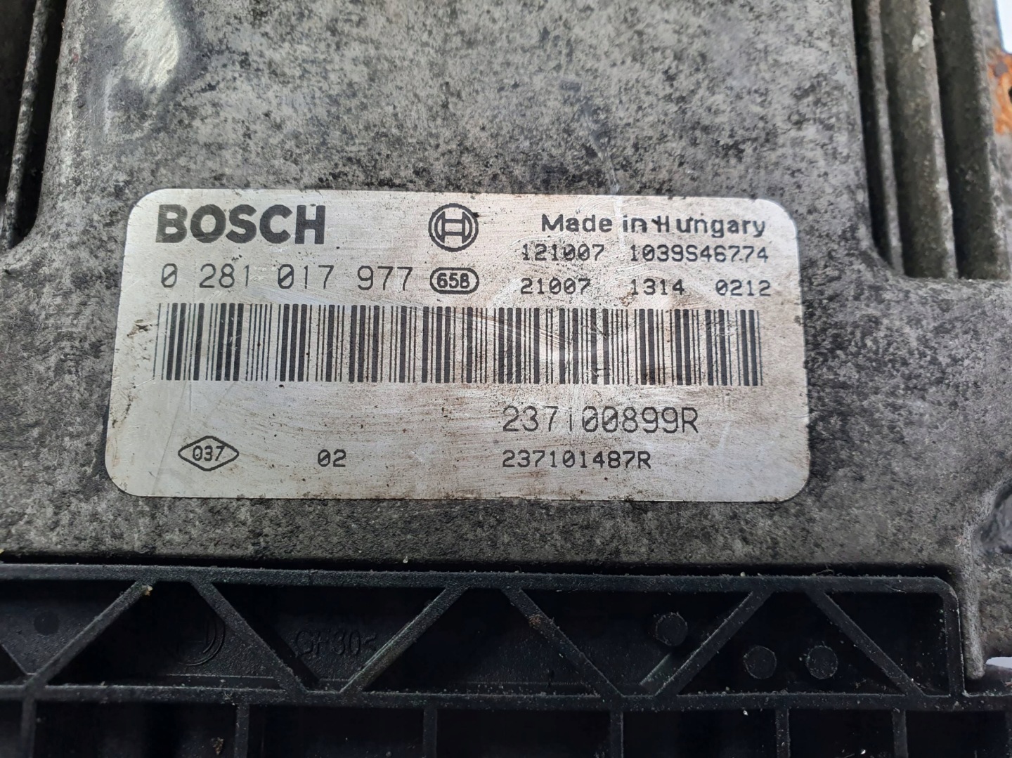 computer motore ECU 237100899R RENAULT MASTER III