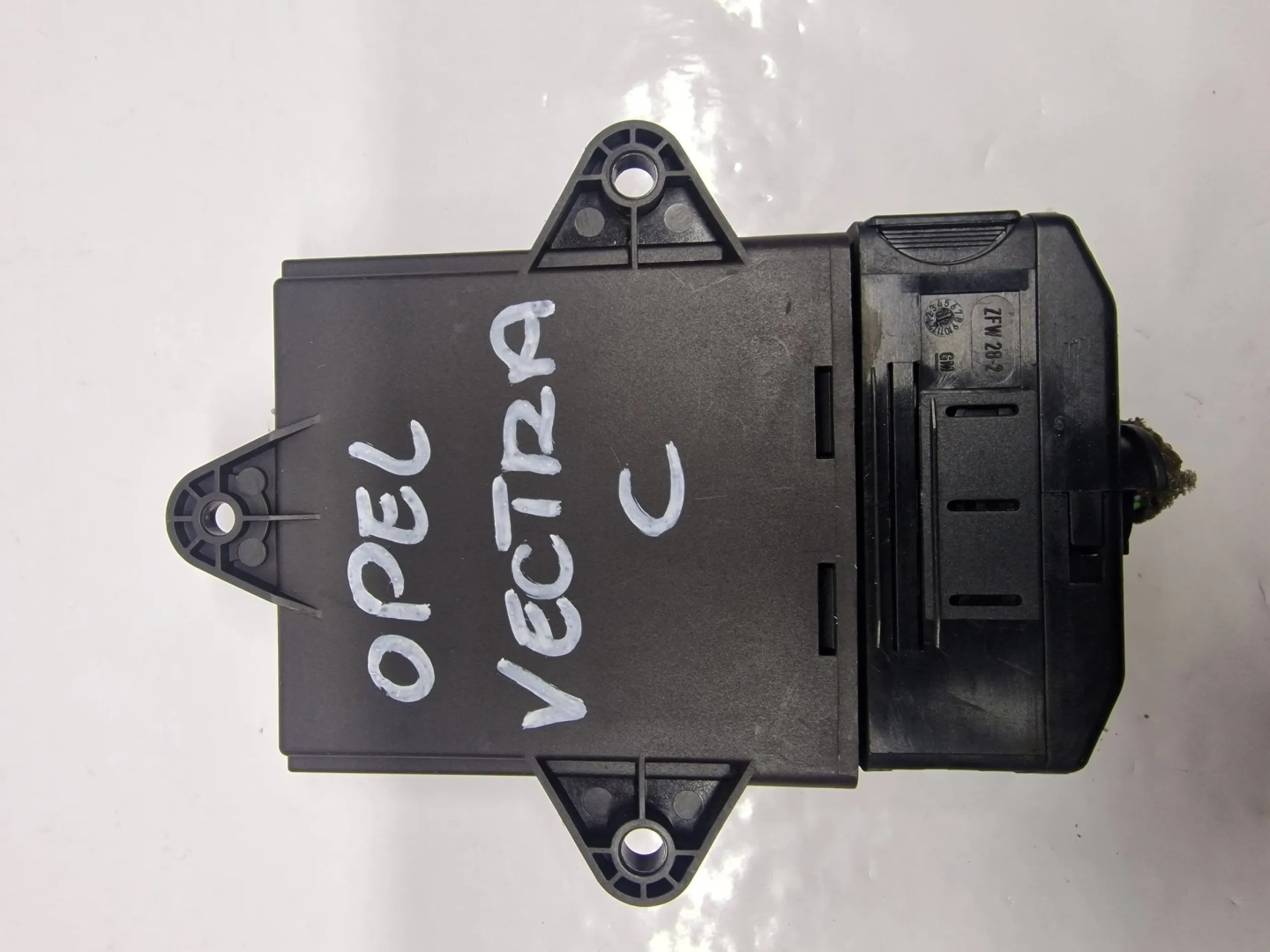 Opel Vectra C 2003 Moduly Tür 9227562