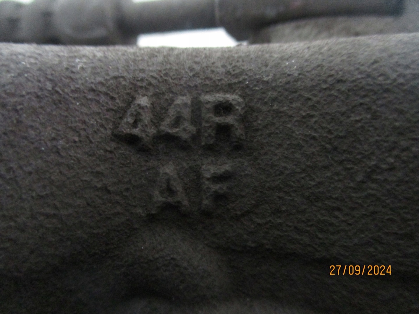 třmen MERCEDES GLB A247 2.0CDI předek
