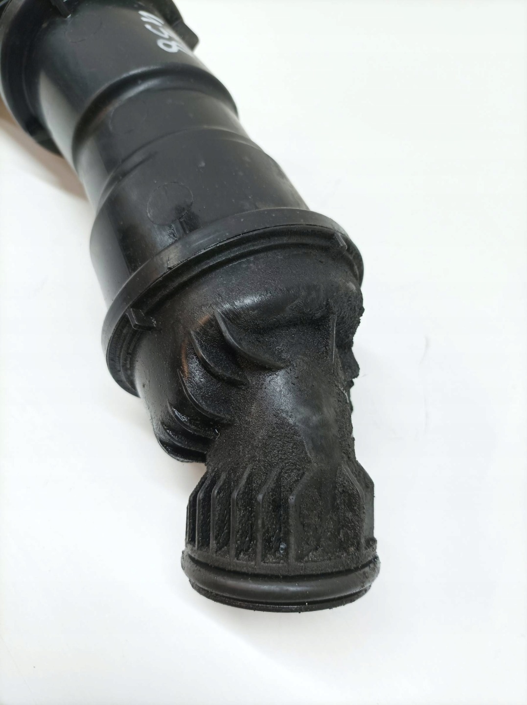 air hose 31441872 2.0 D Volvo V60 II (2018- )