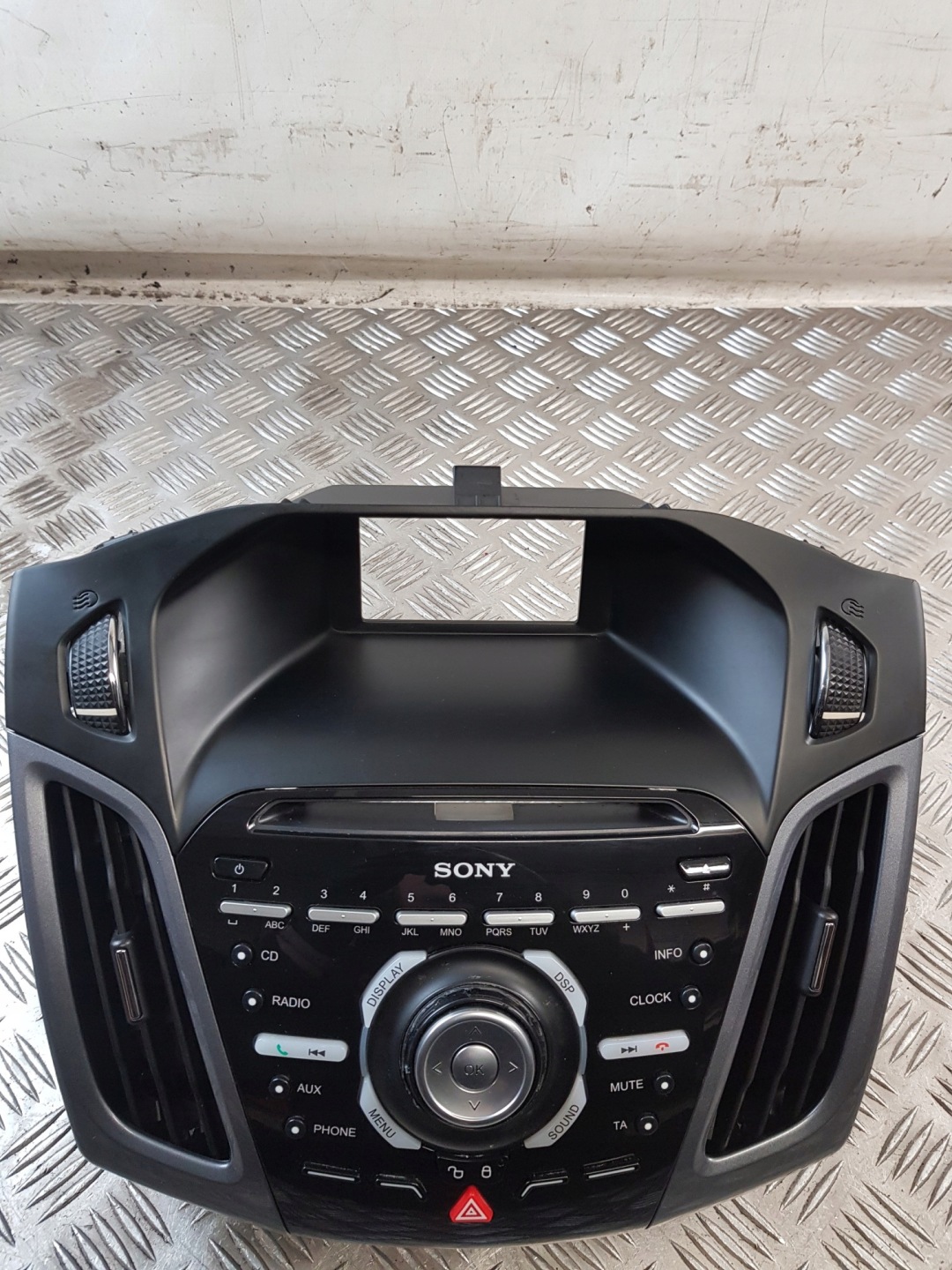 PANEL RADIA SONY + KRATKI + frame BM5118835BH FORD FOCUS MK3 13R