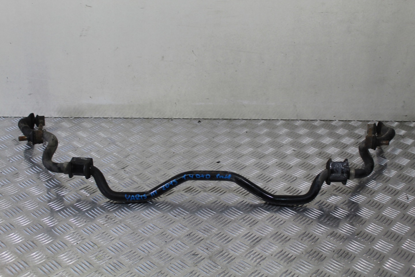 STABILIZATOR bar front TOYOTA YARIS III