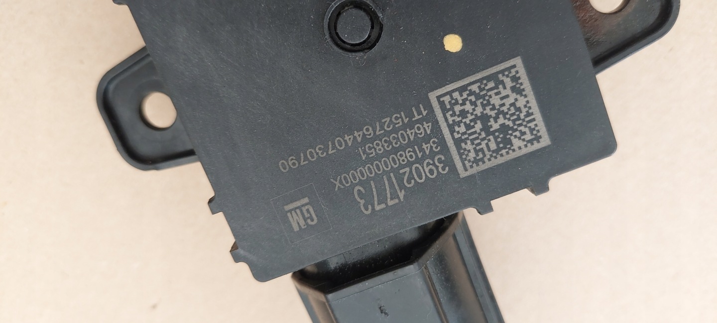 Bedienteil WENTYLATORA OPEL ADAM CORSA E 39021773