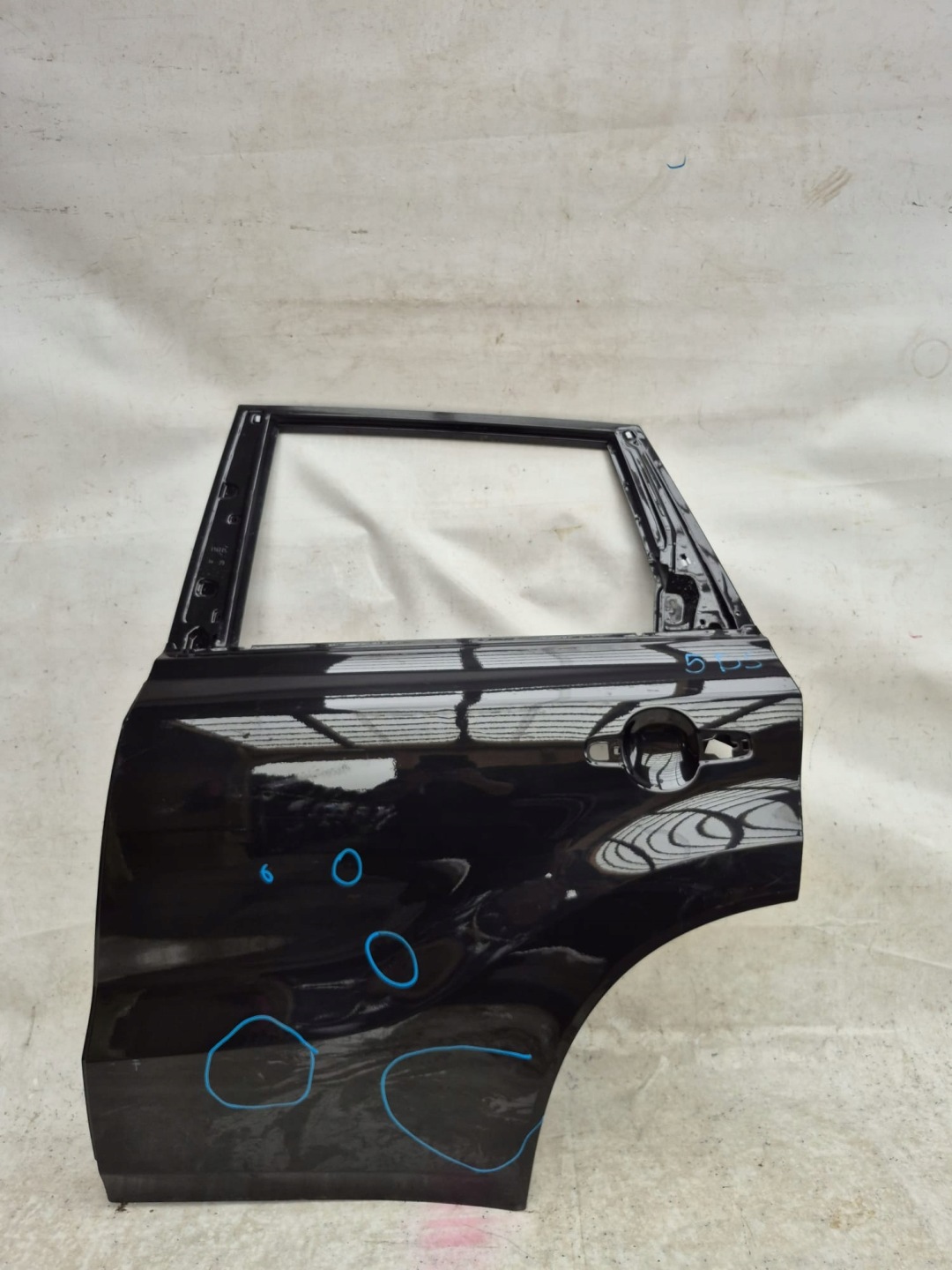 SUZUKI VITARA II 2 15-> ajtó hátsó hátsó bal