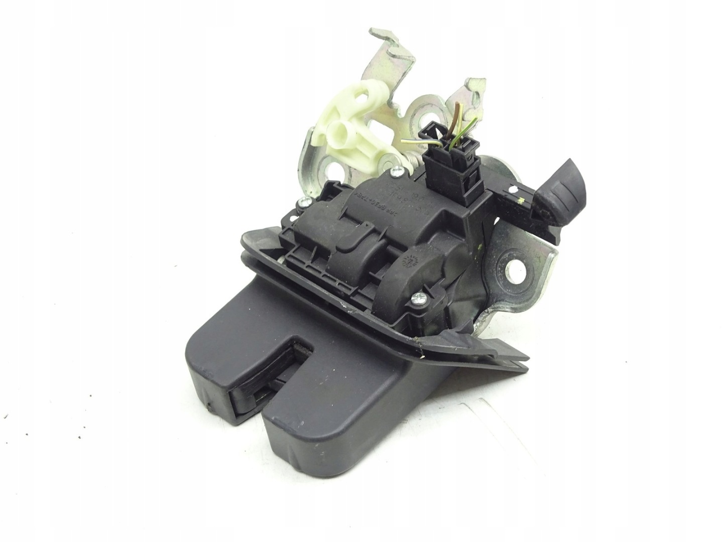 lock bonnet boot AUDI A6 C7 Q7 4L LIFT 4F9827505