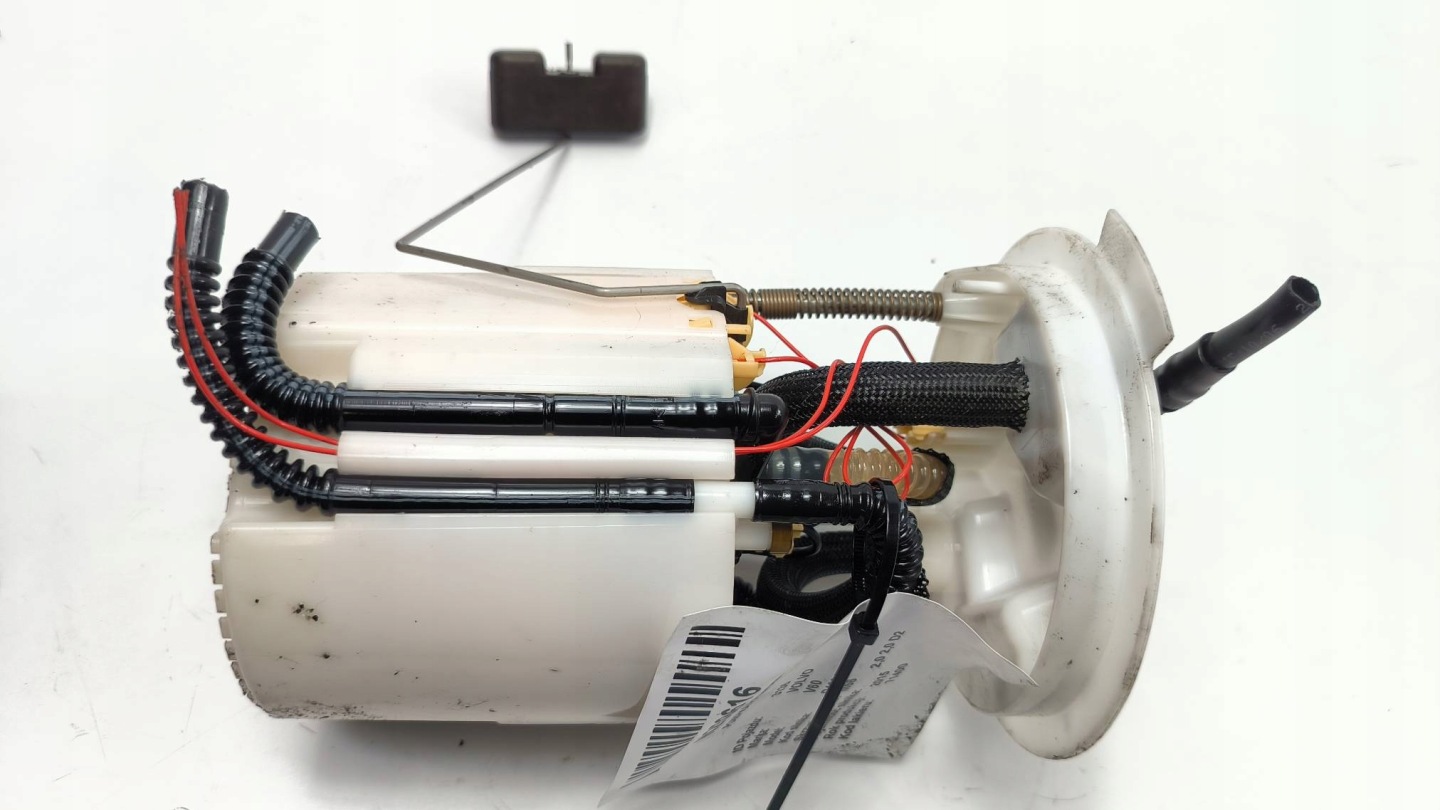 pumpa palivová 31274669 2.0 D2 VOLVO V60 a