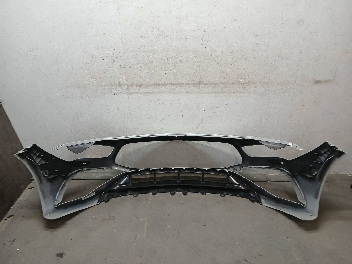 bumper front MERCEDES CLA A118 W118 LIFT AMG