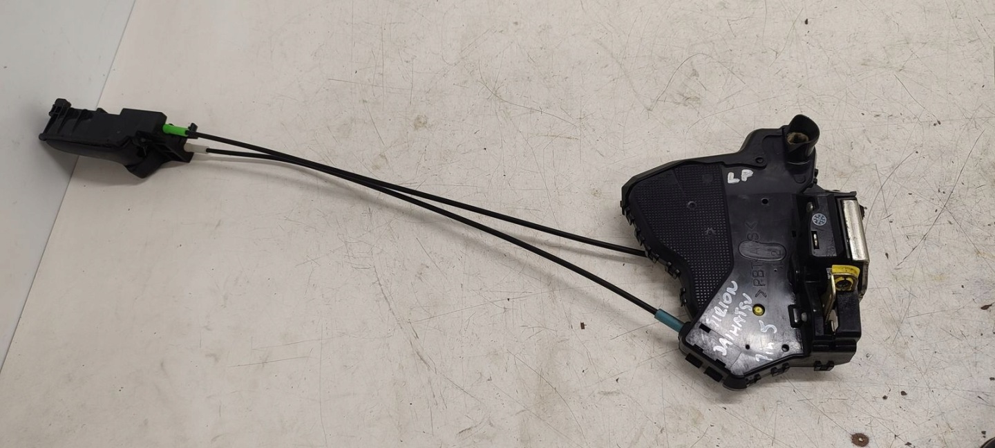 lock door front front left Daihatsu Sirion II 1,0