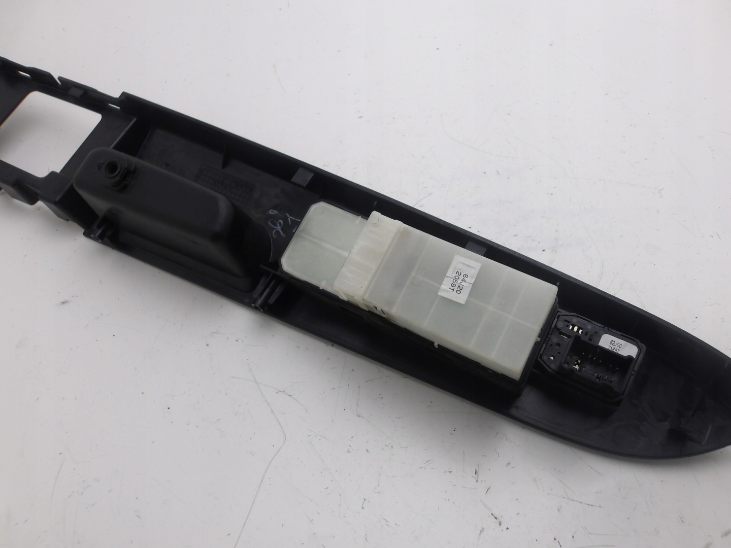 SUZUKI SX4 06-13 window control switch of mirrors driver´s PANEL frame EUROPA OE