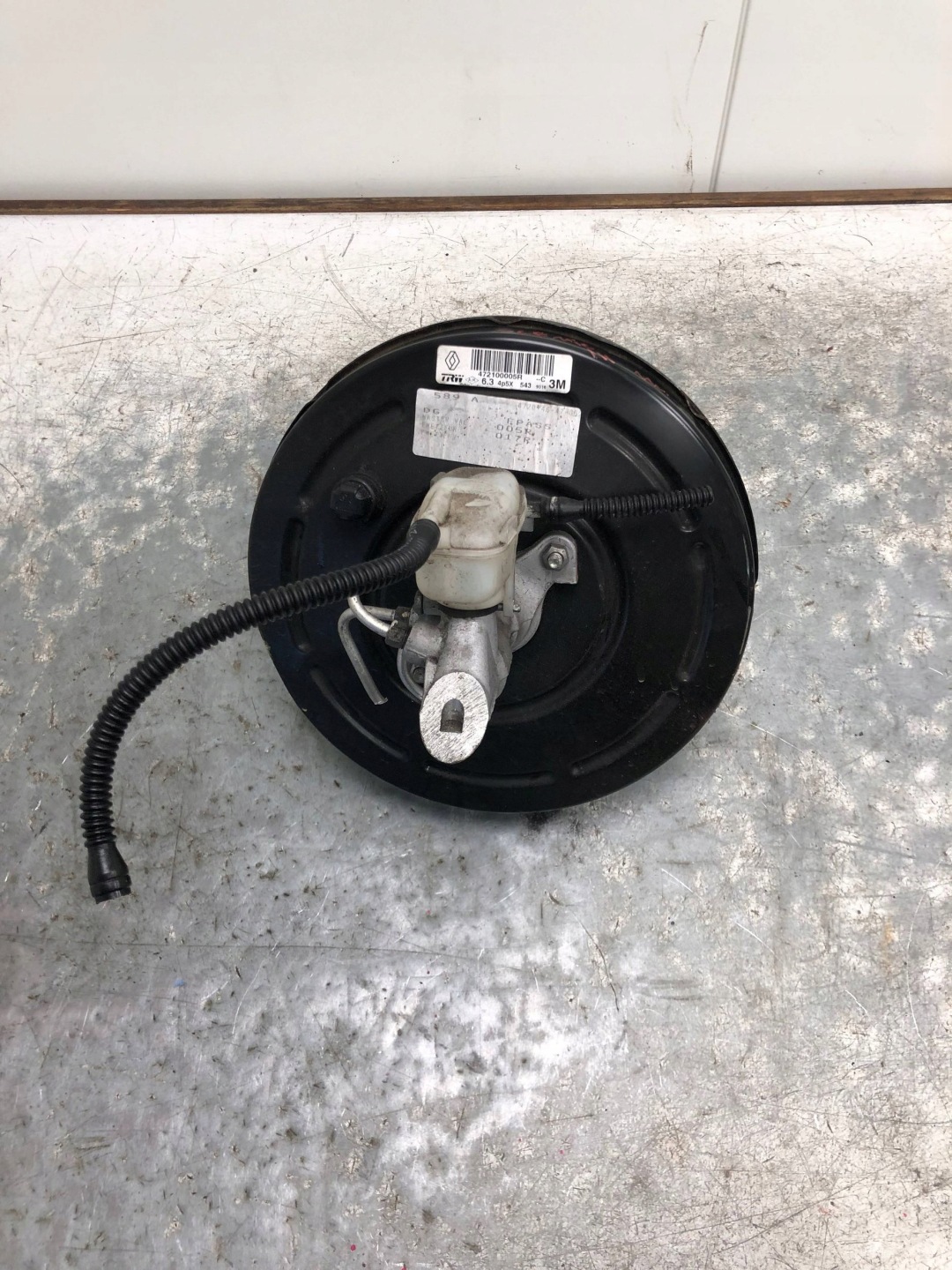 servo kočnice RENAULT SCENIC III 472100005R