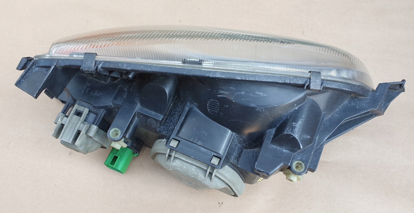 light REFLEKTOR left front FORD FIESTA IV LIFT MK5