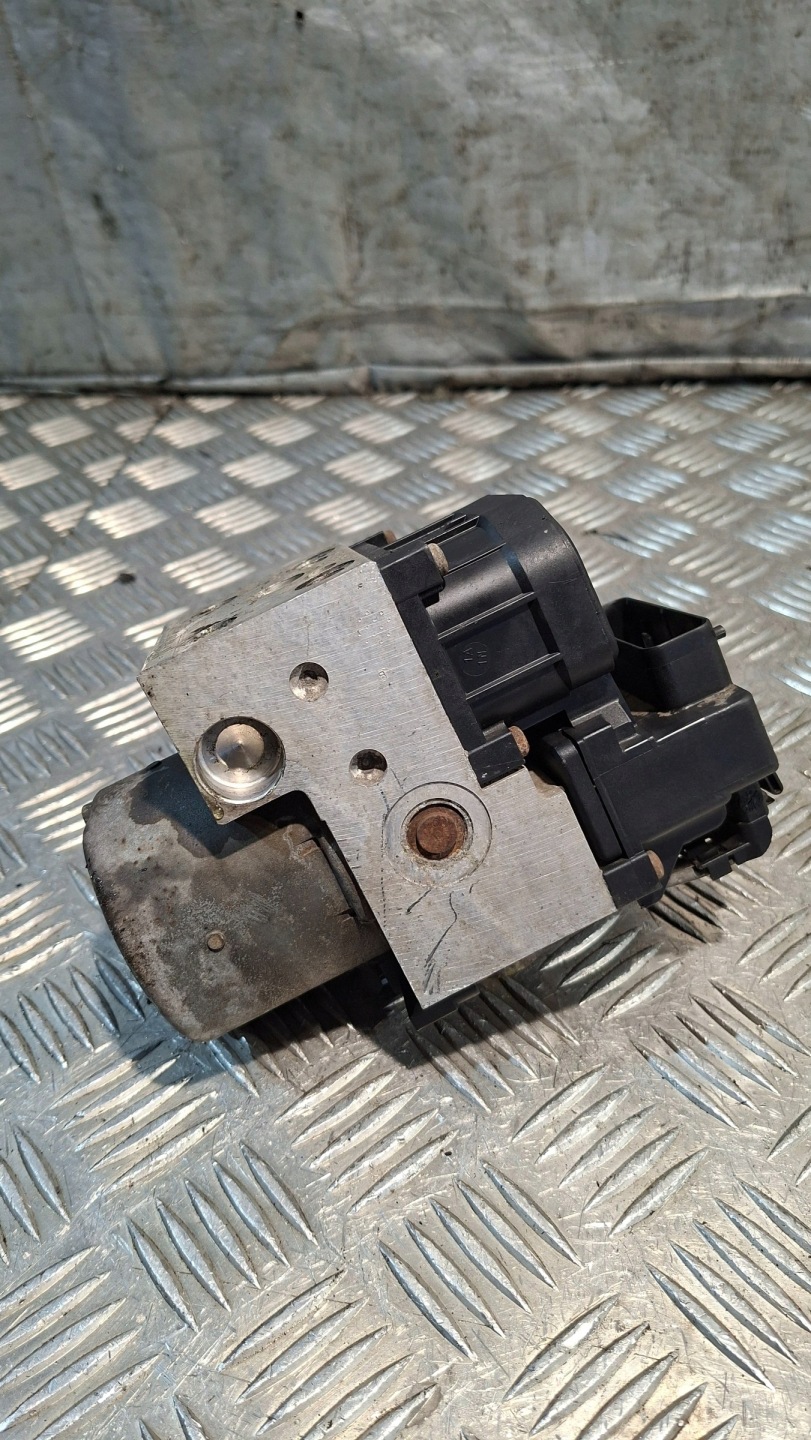 Pompe ABS VW PASSAT B5 1.9TDI