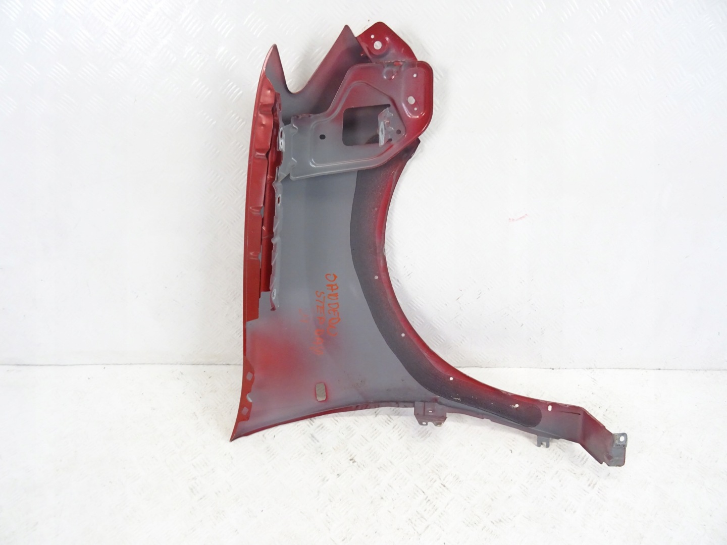 DACIA SANDERO STEPWAY 2 left fender front front